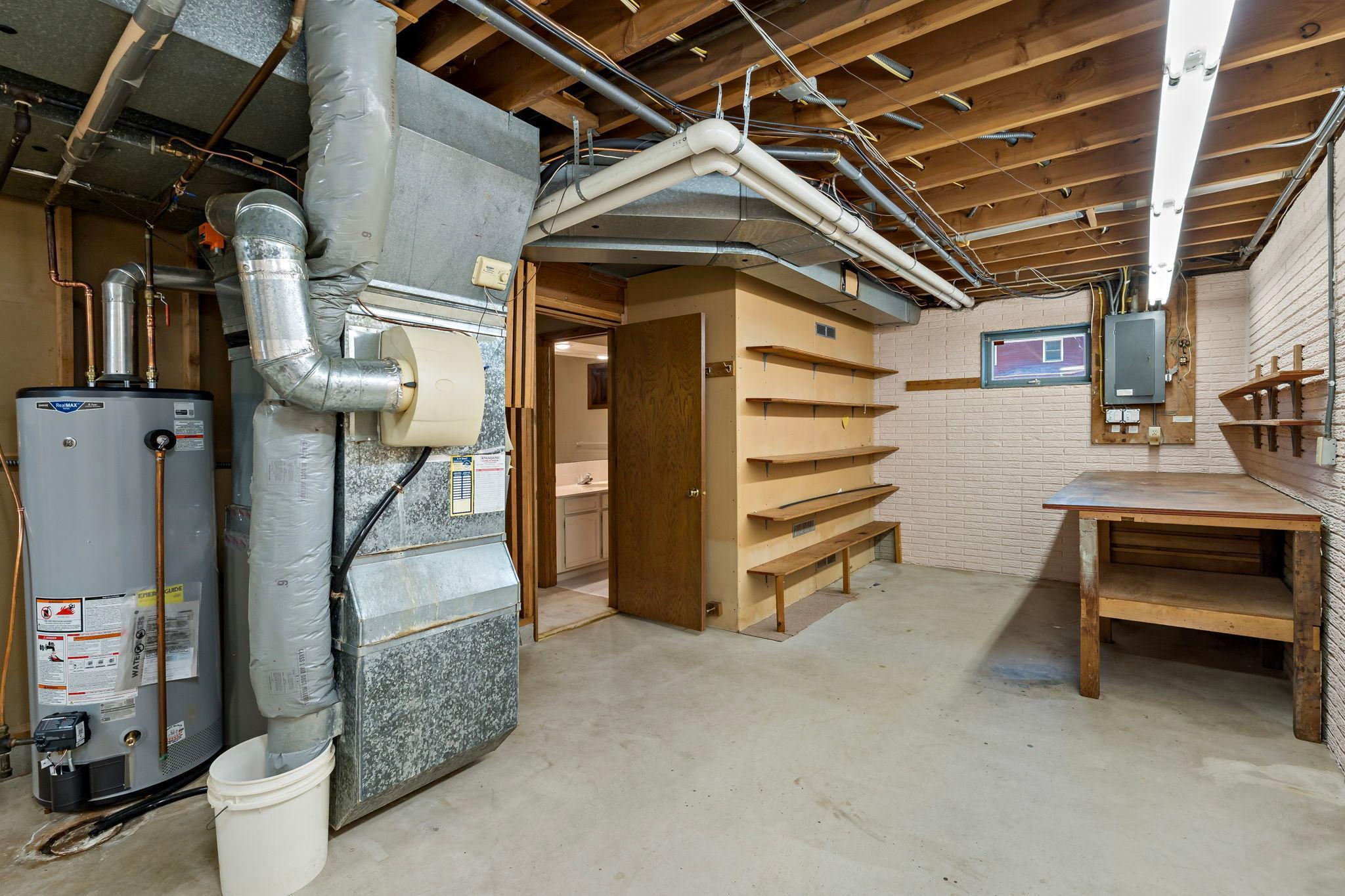 View of Residential at 6112 Jeffrey Lane, Edina MN 55436, Edina (37 of 54) - Mike Wilen | Minnesota Team Real Estate