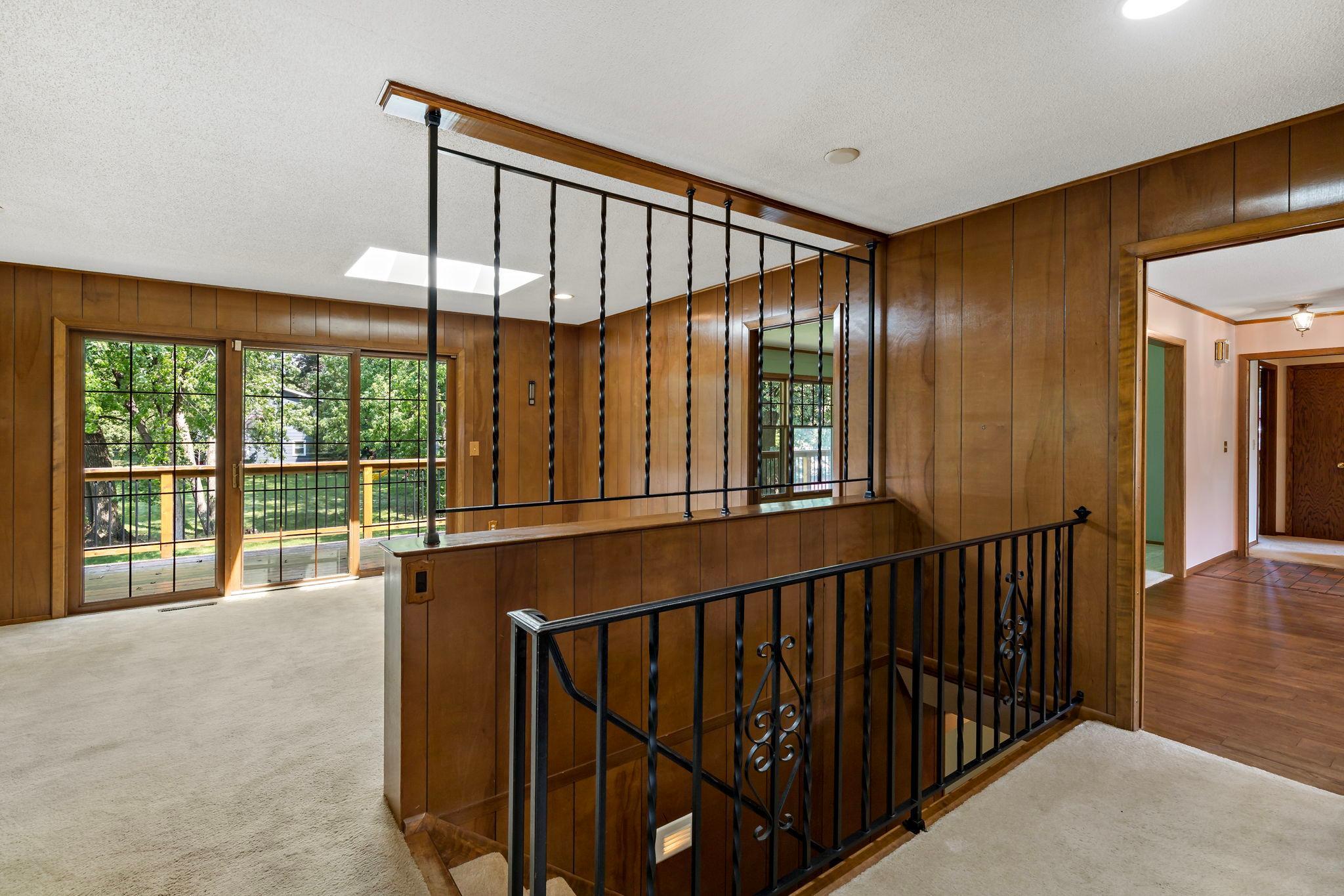 View of Residential at 6112 Jeffrey Lane, Edina MN 55436, Edina (10 of 54) - Mike Wilen | Minnesota Team Real Estate