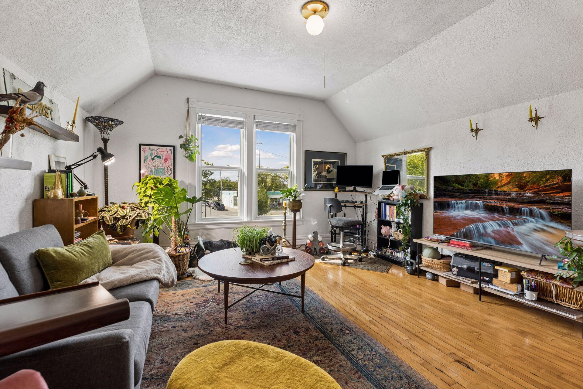 View of Residential Income at 3307 29th Avenue, Minneapolis MN 55406, Minneapolis (23 of 34) - Mike Wilen | Minnesota Team Real Estate