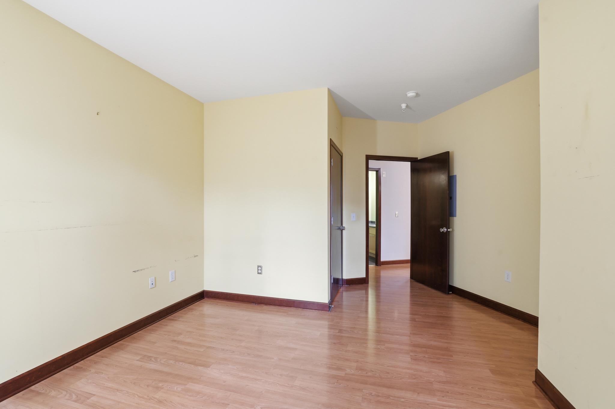 View of Residential at 312 18th Street, Minneapolis MN 55404, Minneapolis (15 of 19) - Mike Wilen | Minnesota Team Real Estate