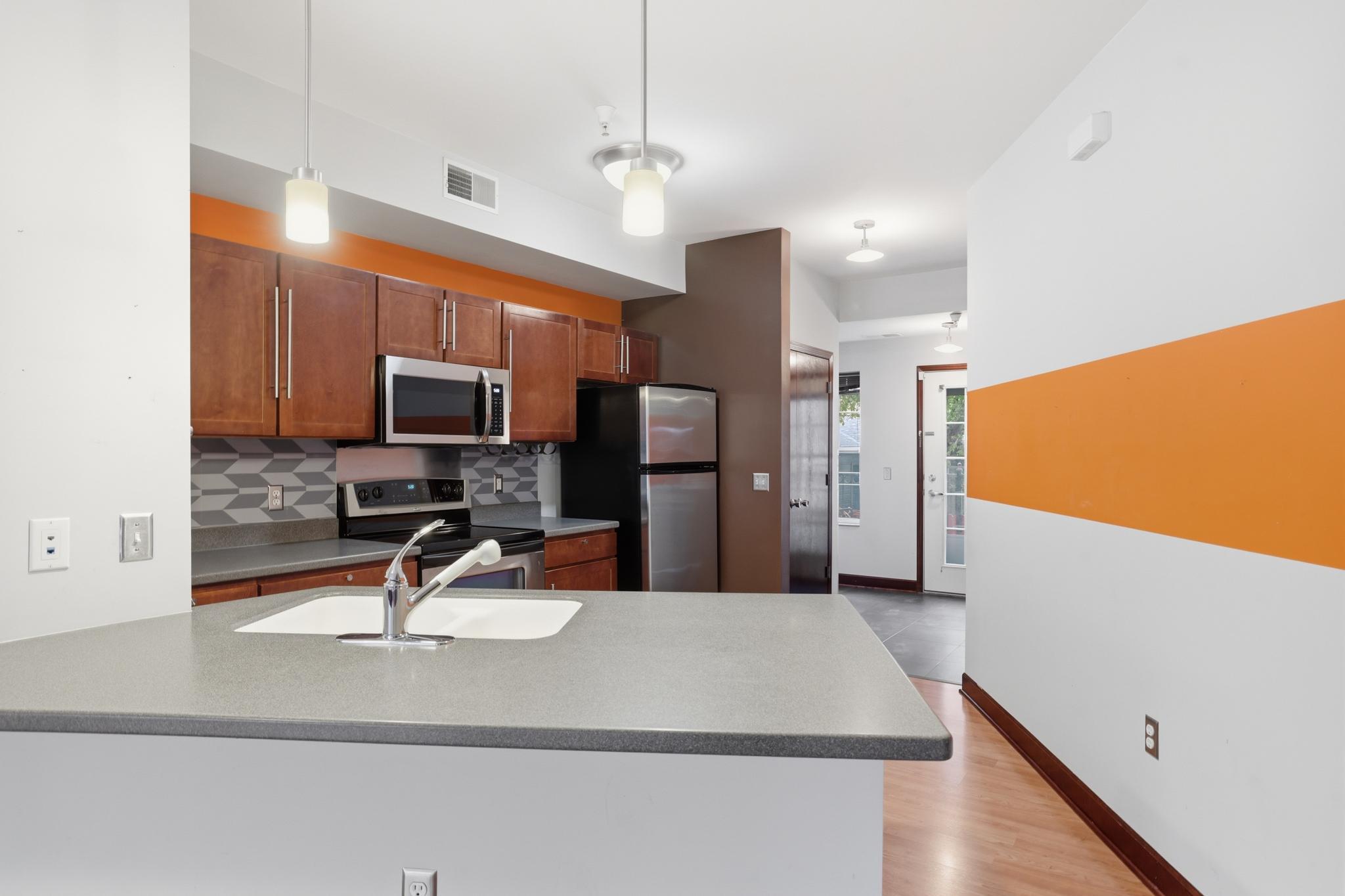 View of Residential at 312 18th Street, Minneapolis MN 55404, Minneapolis (7 of 19) - Mike Wilen | Minnesota Team Real Estate