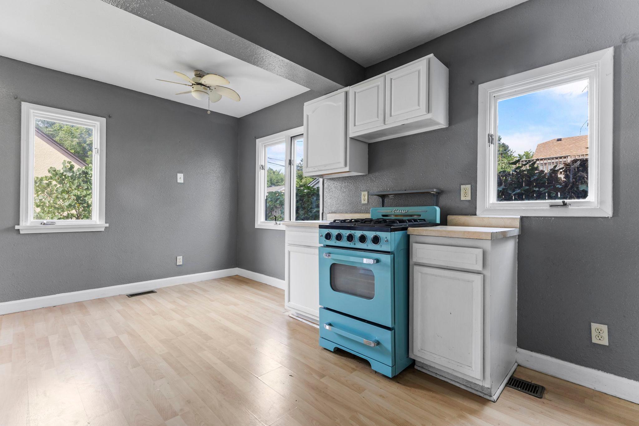 View of Residential at 1253 Reaney Avenue, Saint Paul MN 55106, Saint Paul (8 of 30) - Mike Wilen | Minnesota Team Real Estate
