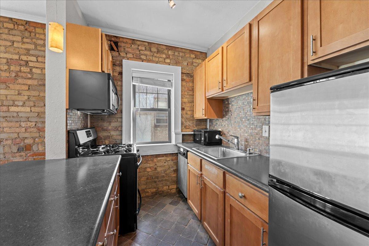 View of Residential at 1901 Stevens Avenue #307, Minneapolis MN 55403, Minneapolis (6 of 32) - Mike Wilen | Minnesota Team Real Estate