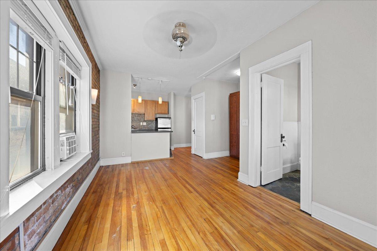 View of Residential at 1901 Stevens Avenue #307, Minneapolis MN 55403, Minneapolis (16 of 32) - Mike Wilen | Minnesota Team Real Estate