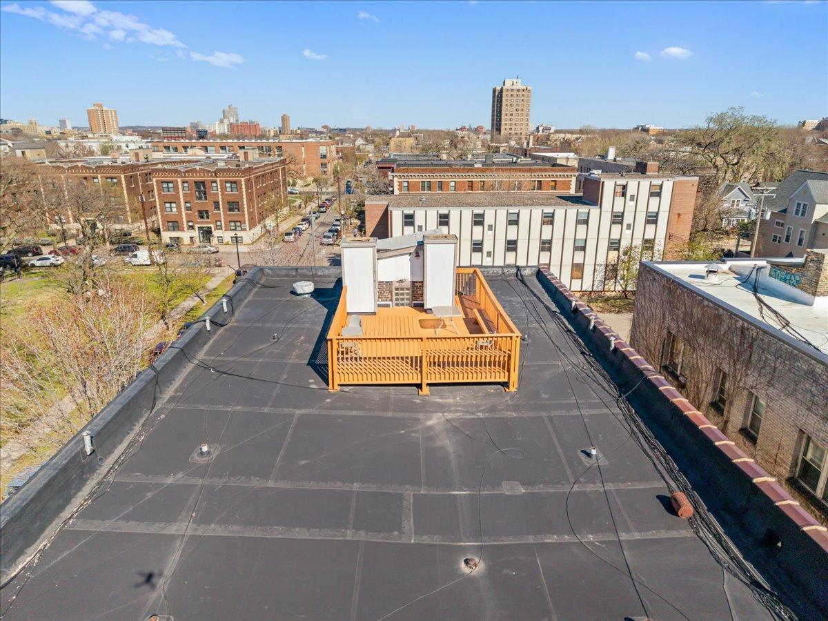 View of Residential at 1901 Stevens Avenue #307, Minneapolis MN 55403, Minneapolis (30 of 32) - Mike Wilen | Minnesota Team Real Estate