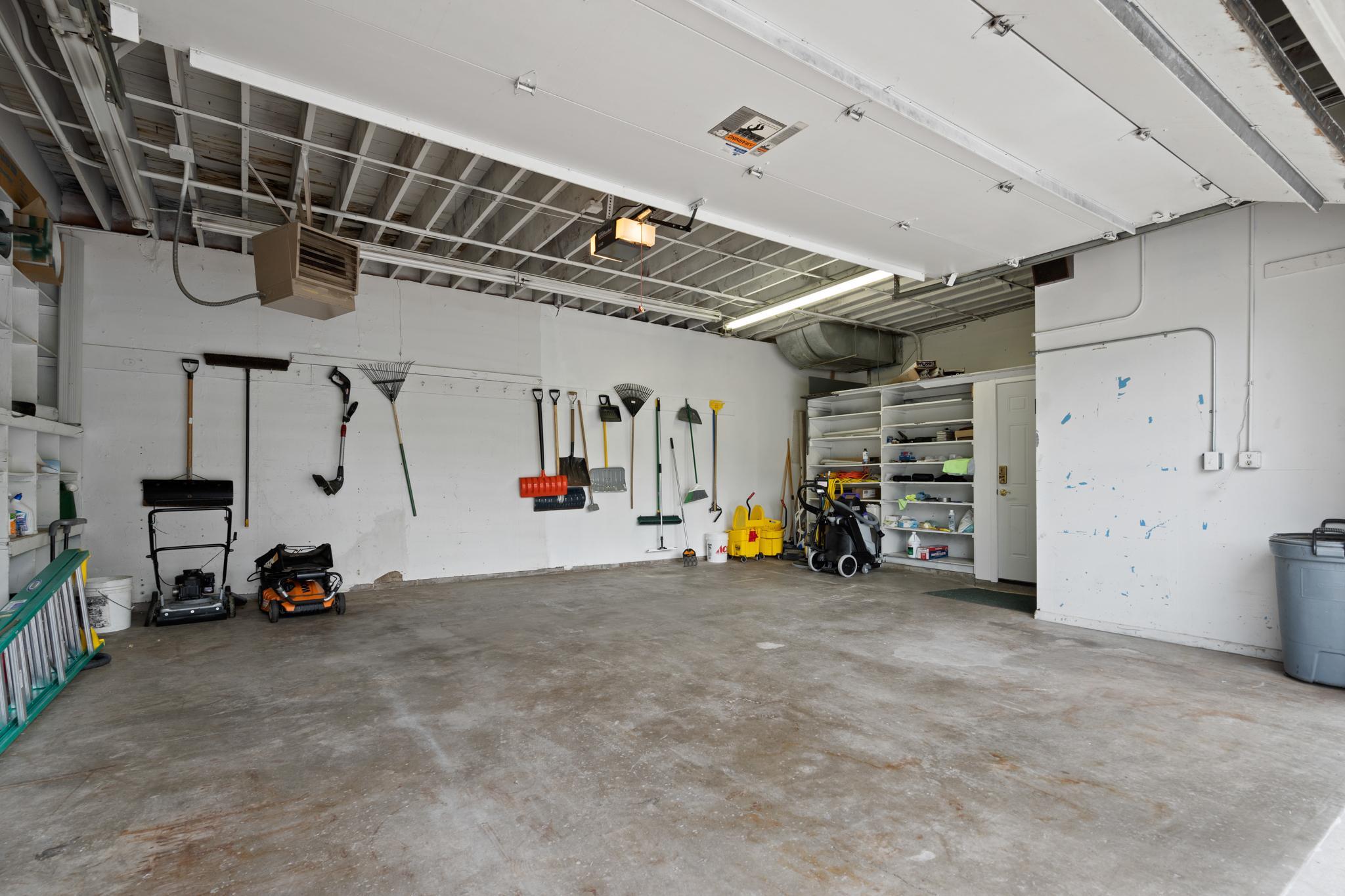 View of Commercial Sale at 3101 Irving Avenue, Minneapolis MN 55408, Minneapolis (17 of 26) - Mike Wilen | Minnesota Team Real Estate