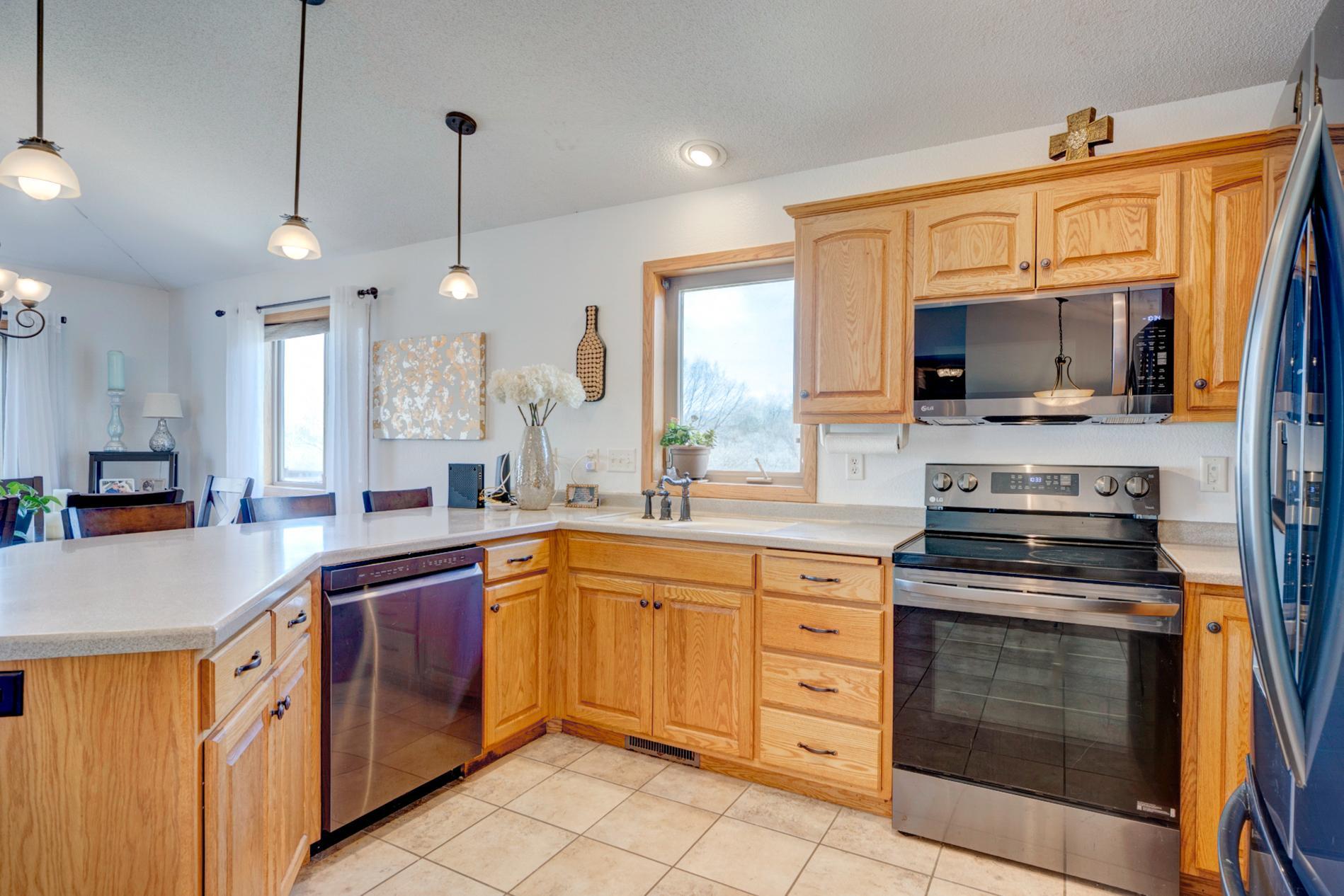 View of Residential at 1431 23rd Street, Saint Cloud MN 56304, Saint Cloud (12 of 64) - Mike Wilen | Minnesota Team Real Estate