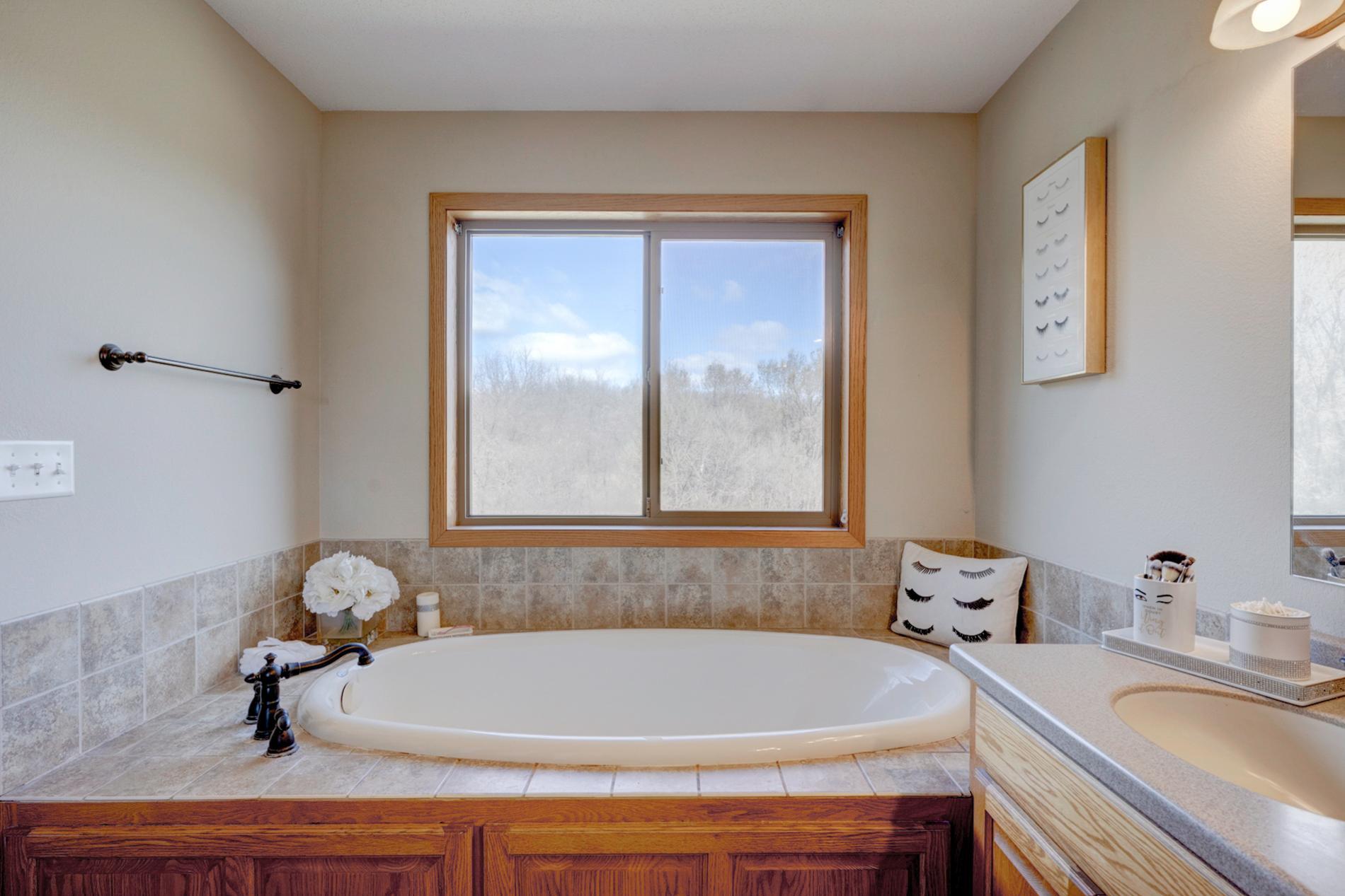View of Residential at 1431 23rd Street, Saint Cloud MN 56304, Saint Cloud (16 of 64) - Mike Wilen | Minnesota Team Real Estate