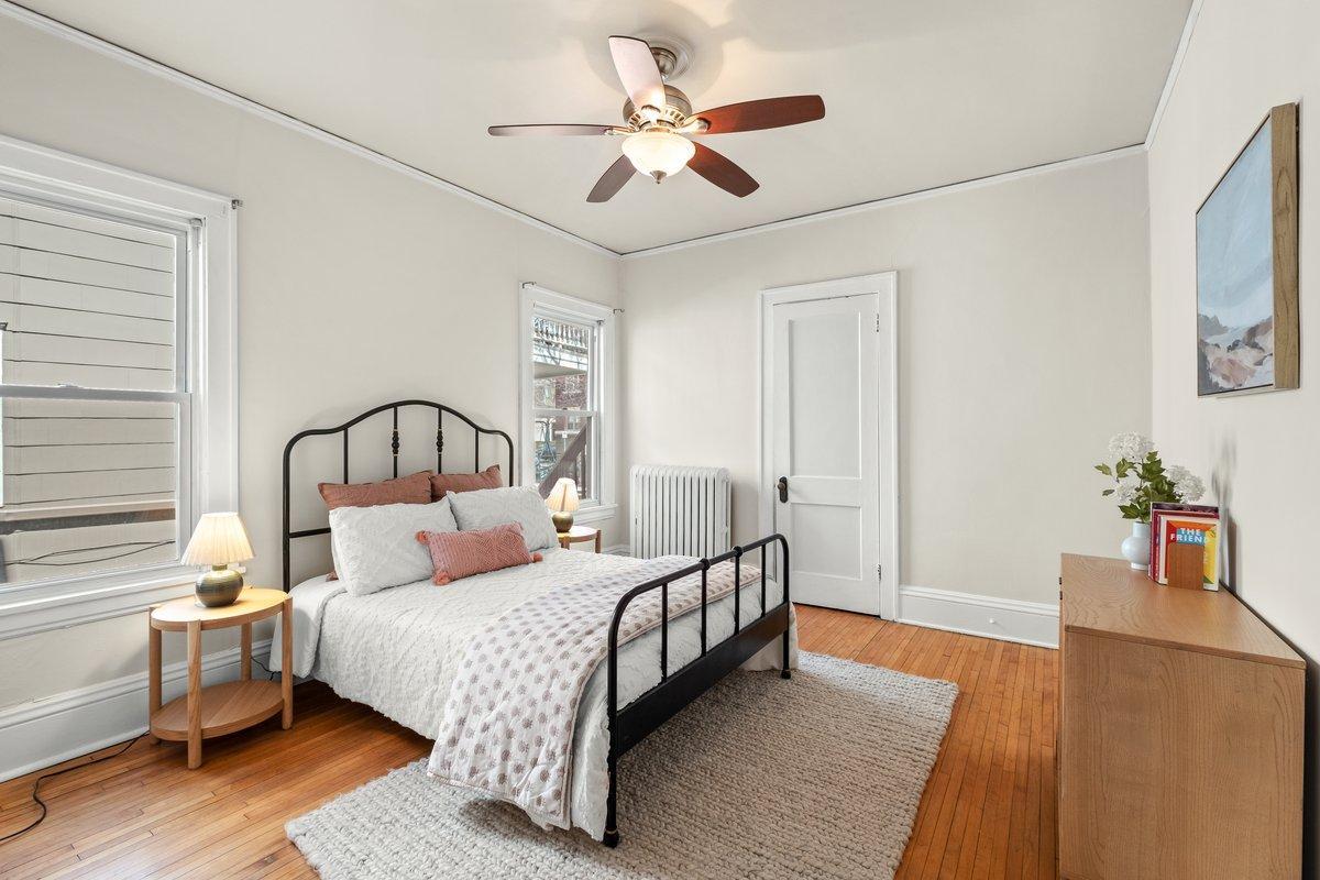 View of Residential Income at 2408 Fremont Avenue, Minneapolis MN 55405, Minneapolis (21 of 22) - Mike Wilen | Minnesota Team Real Estate