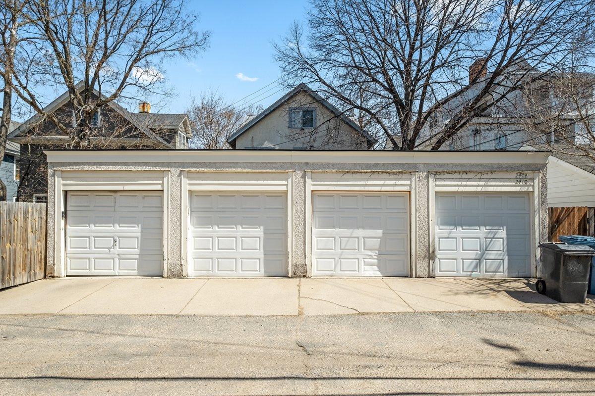 View of Residential Income at 2408 Fremont Avenue, Minneapolis MN 55405, Minneapolis (3 of 22) - Mike Wilen | Minnesota Team Real Estate
