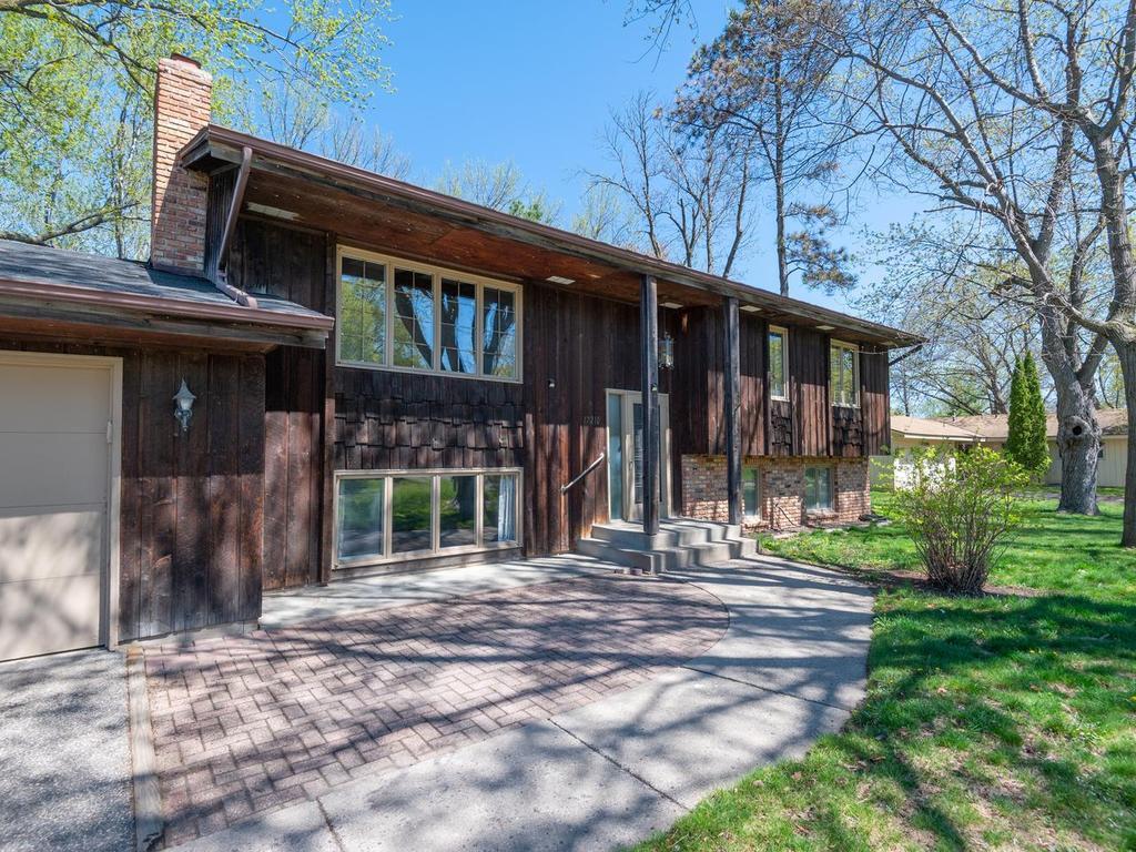View of Residential at 17210 13th Avenue, Plymouth MN 55447, Plymouth (2 of 33) - Mike Wilen | Minnesota Team Real Estate