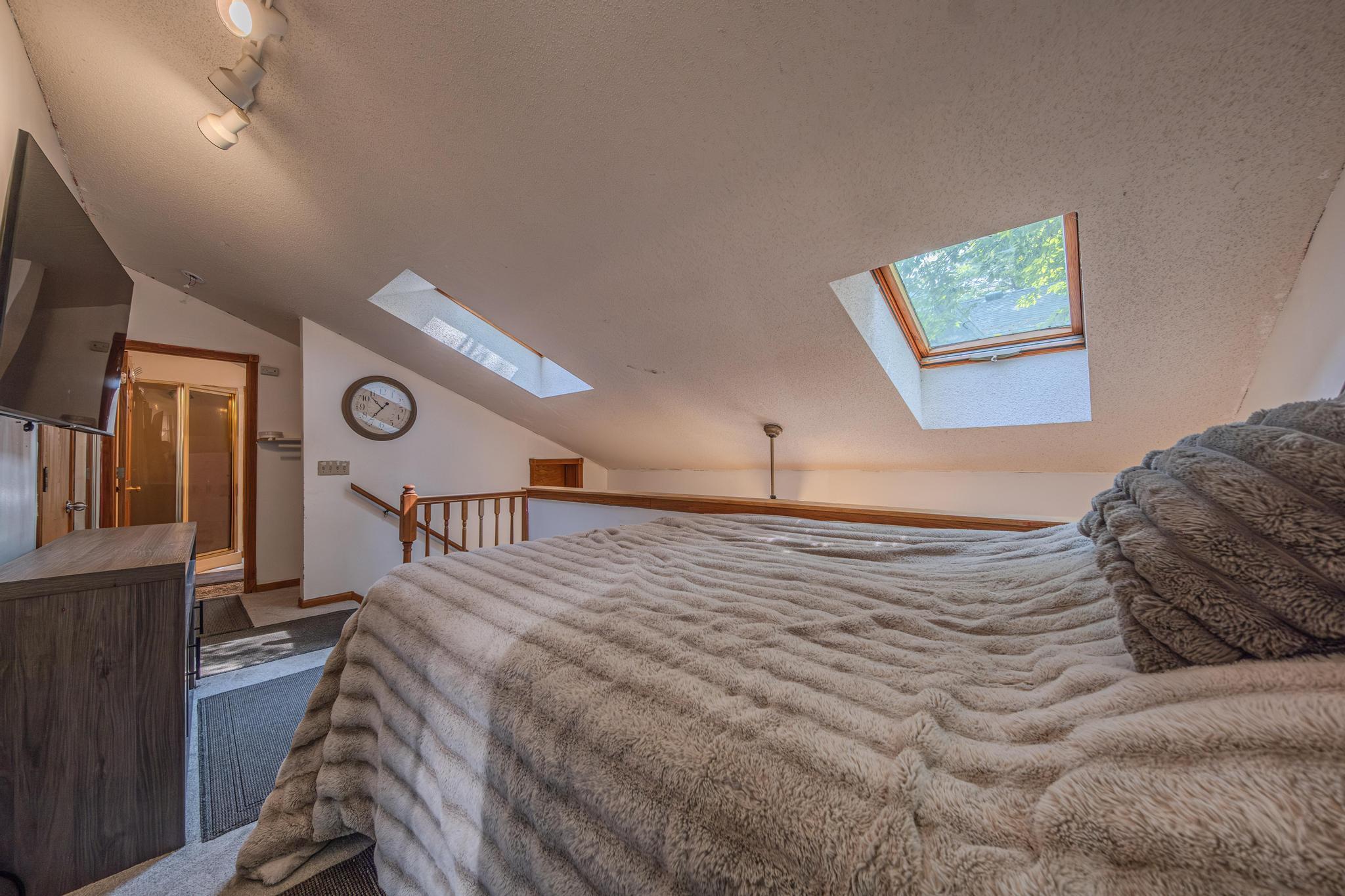 View of Residential at 2394 Valentine Avenue, Saint Paul MN 55108, Saint Paul (33 of 48) - Mike Wilen | Minnesota Team Real Estate