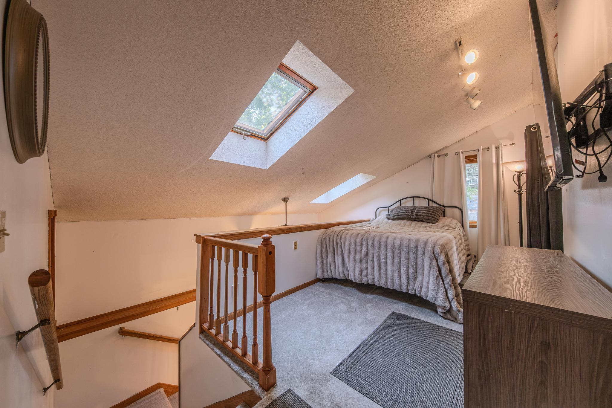 View of Residential at 2394 Valentine Avenue, Saint Paul MN 55108, Saint Paul (32 of 48) - Mike Wilen | Minnesota Team Real Estate
