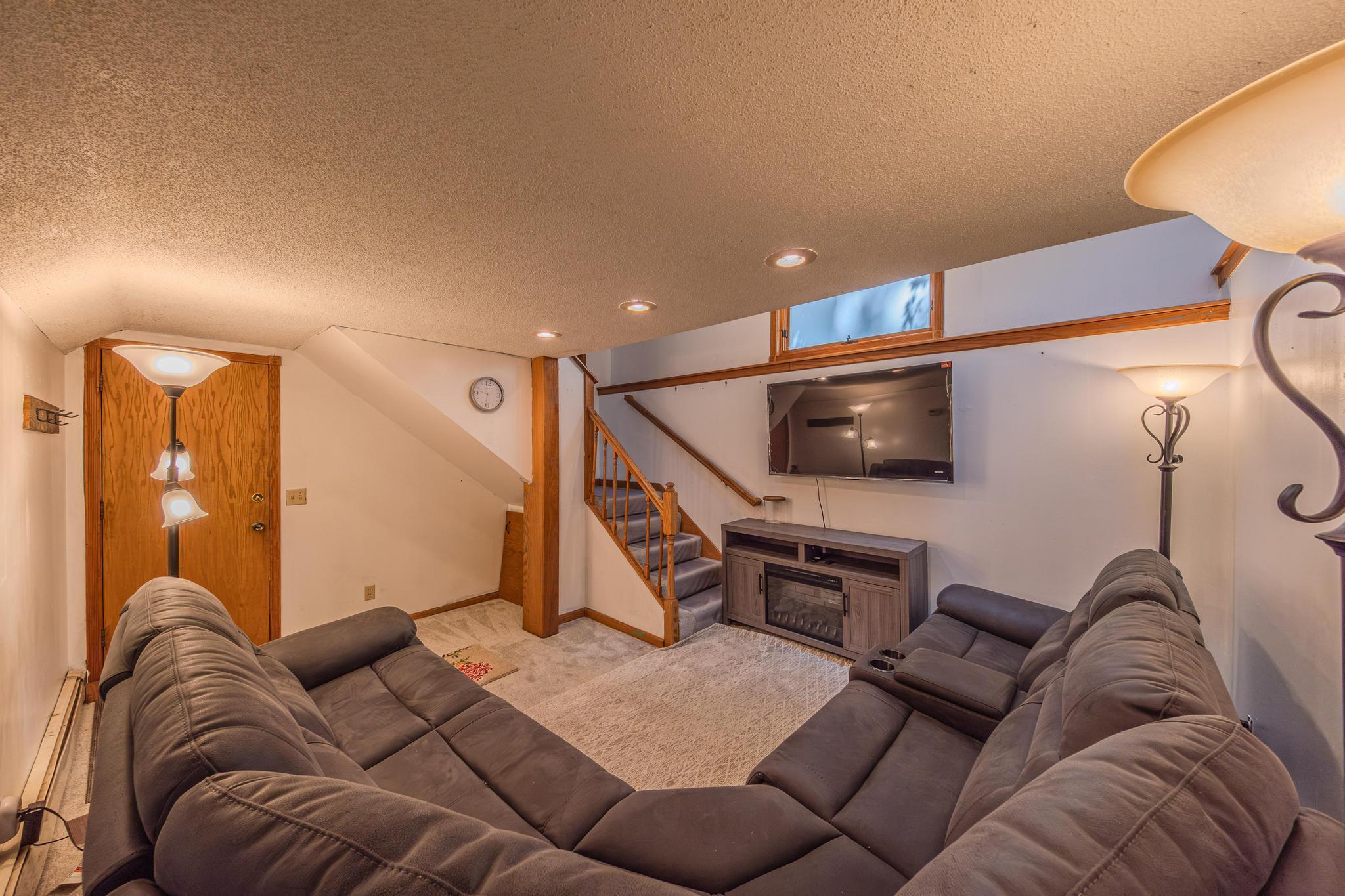 View of Residential at 2394 Valentine Avenue, Saint Paul MN 55108, Saint Paul (30 of 48) - Mike Wilen | Minnesota Team Real Estate