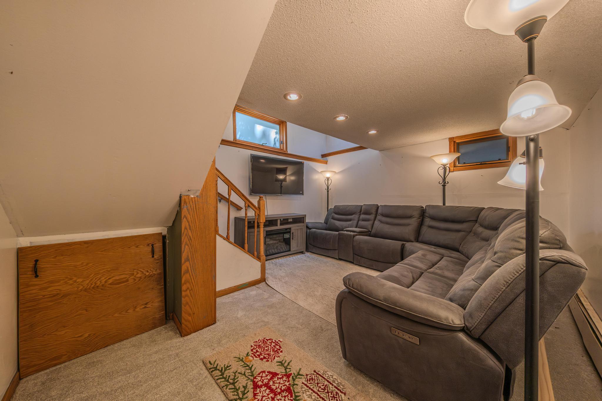 View of Residential at 2394 Valentine Avenue, Saint Paul MN 55108, Saint Paul (29 of 48) - Mike Wilen | Minnesota Team Real Estate