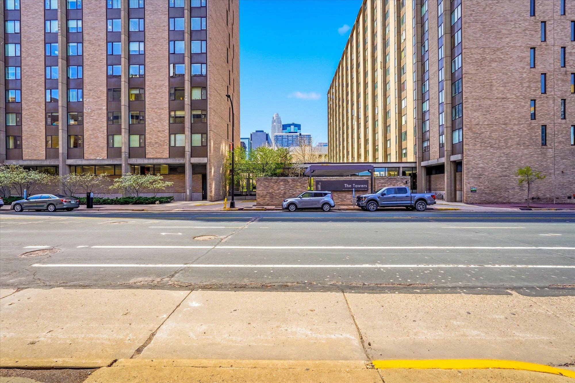 View of Residential at 15 1st Street #A1020, Minneapolis MN 55401, Minneapolis (43 of 44) - Mike Wilen | Minnesota Team Real Estate