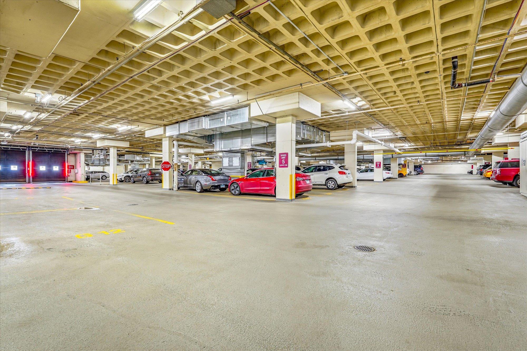 View of Residential at 15 1st Street #A1020, Minneapolis MN 55401, Minneapolis (22 of 44) - Mike Wilen | Minnesota Team Real Estate