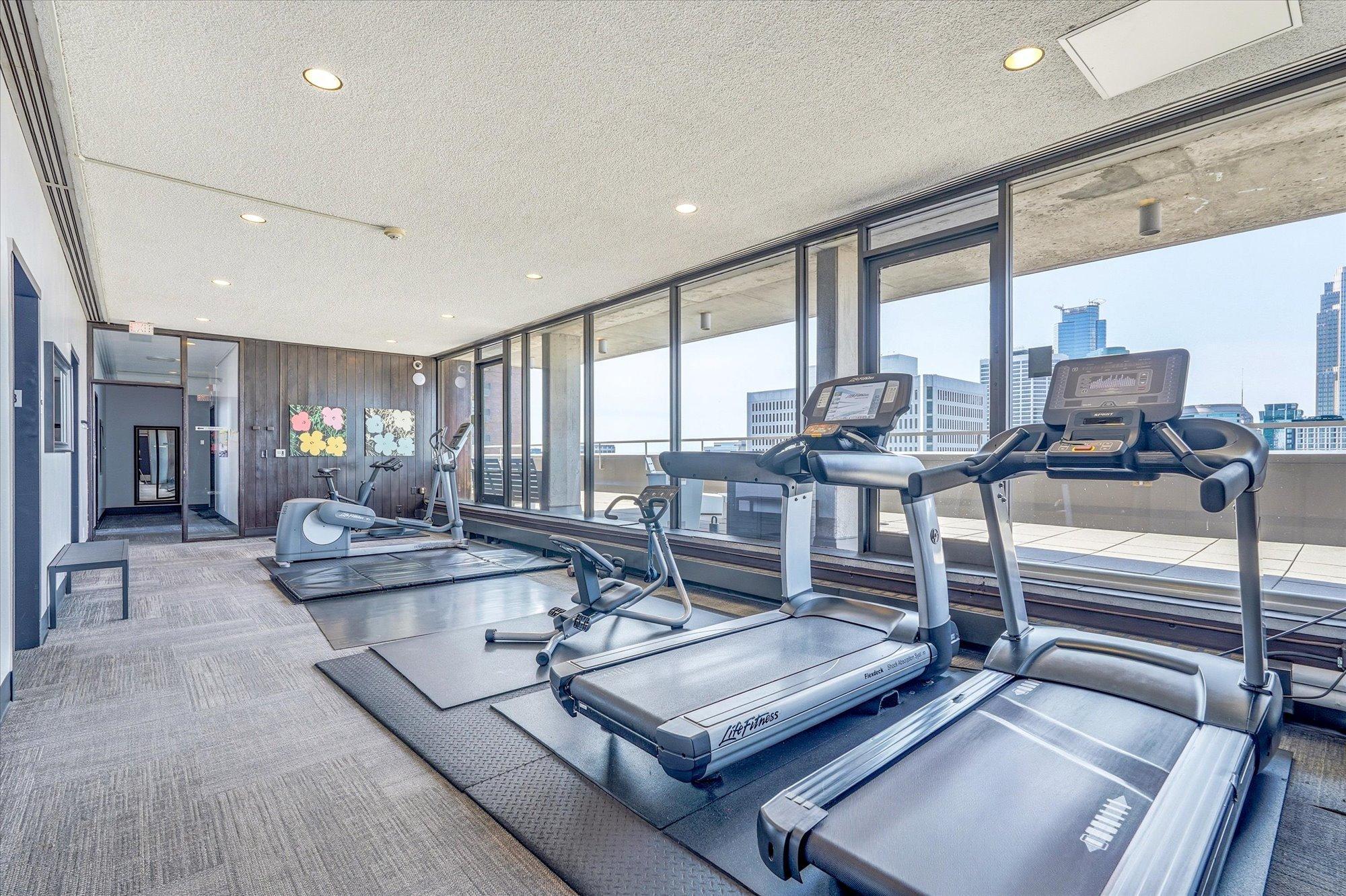 View of Residential at 15 1st Street #A1020, Minneapolis MN 55401, Minneapolis (17 of 44) - Mike Wilen | Minnesota Team Real Estate