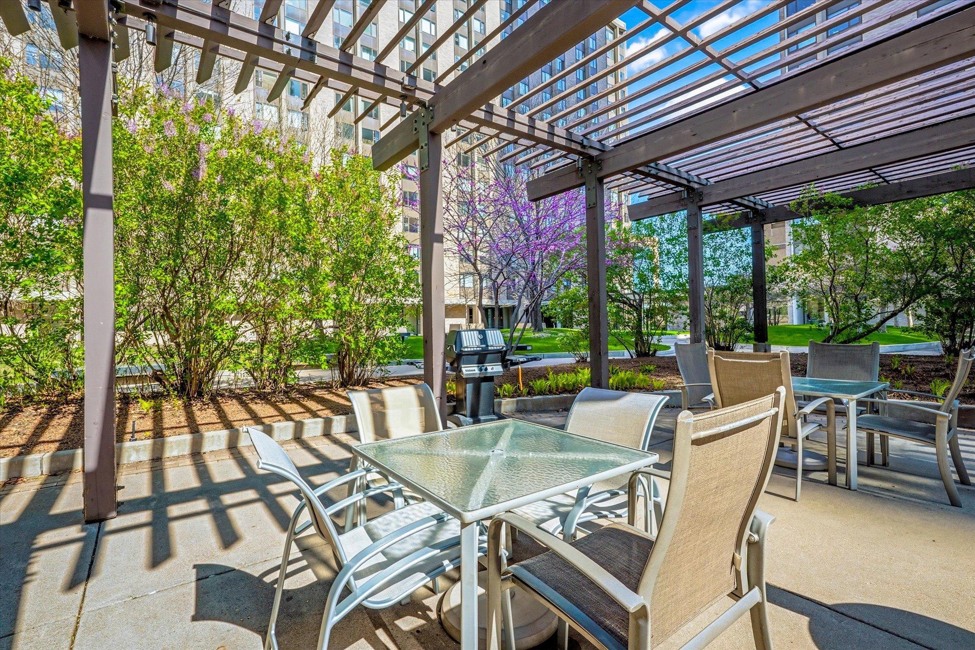 View of Residential at 15 1st Street #A1020, Minneapolis MN 55401, Minneapolis (4 of 44) - Mike Wilen | Minnesota Team Real Estate