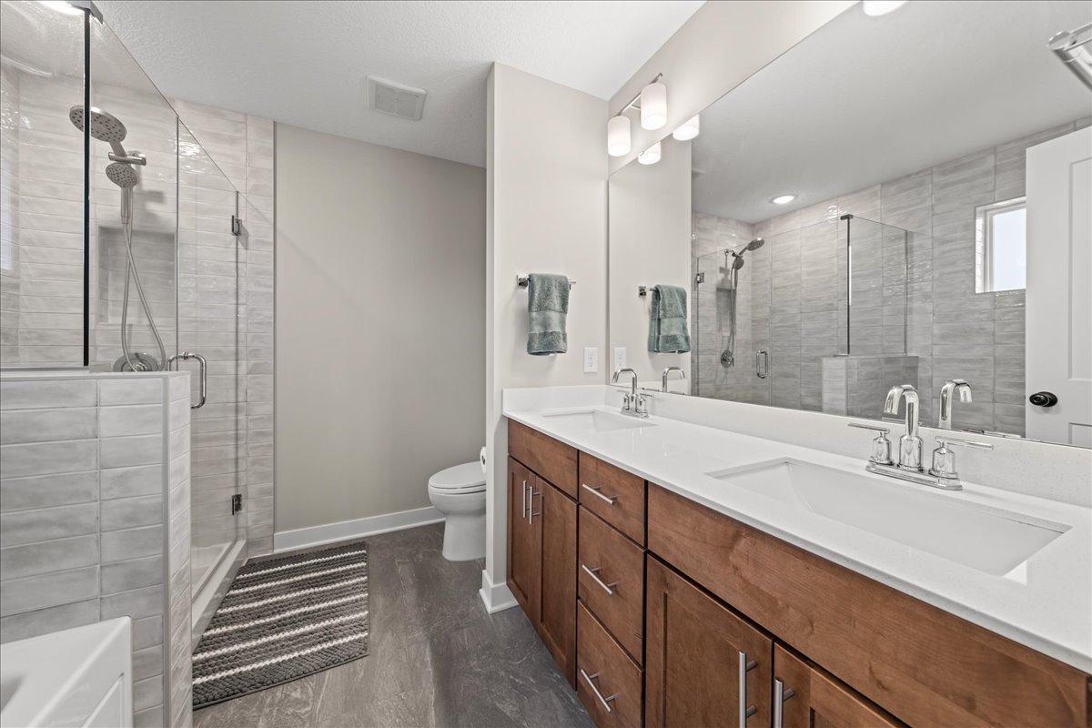 View of Residential at 10125 Shadyview Lane, Maple Grove MN 55311, Maple Grove (20 of 34) - Mike Wilen | Minnesota Team Real Estate