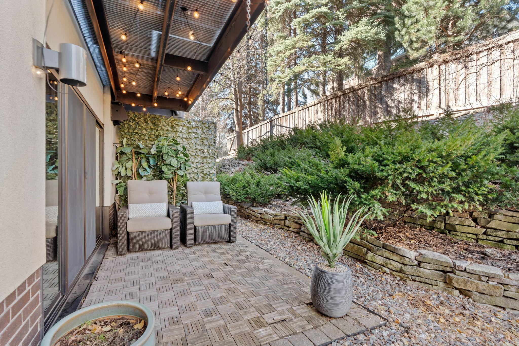 View of Residential at 52 Groveland Terrace #108, Minneapolis MN 55403, Minneapolis (16 of 27) - Mike Wilen | Minnesota Team Real Estate