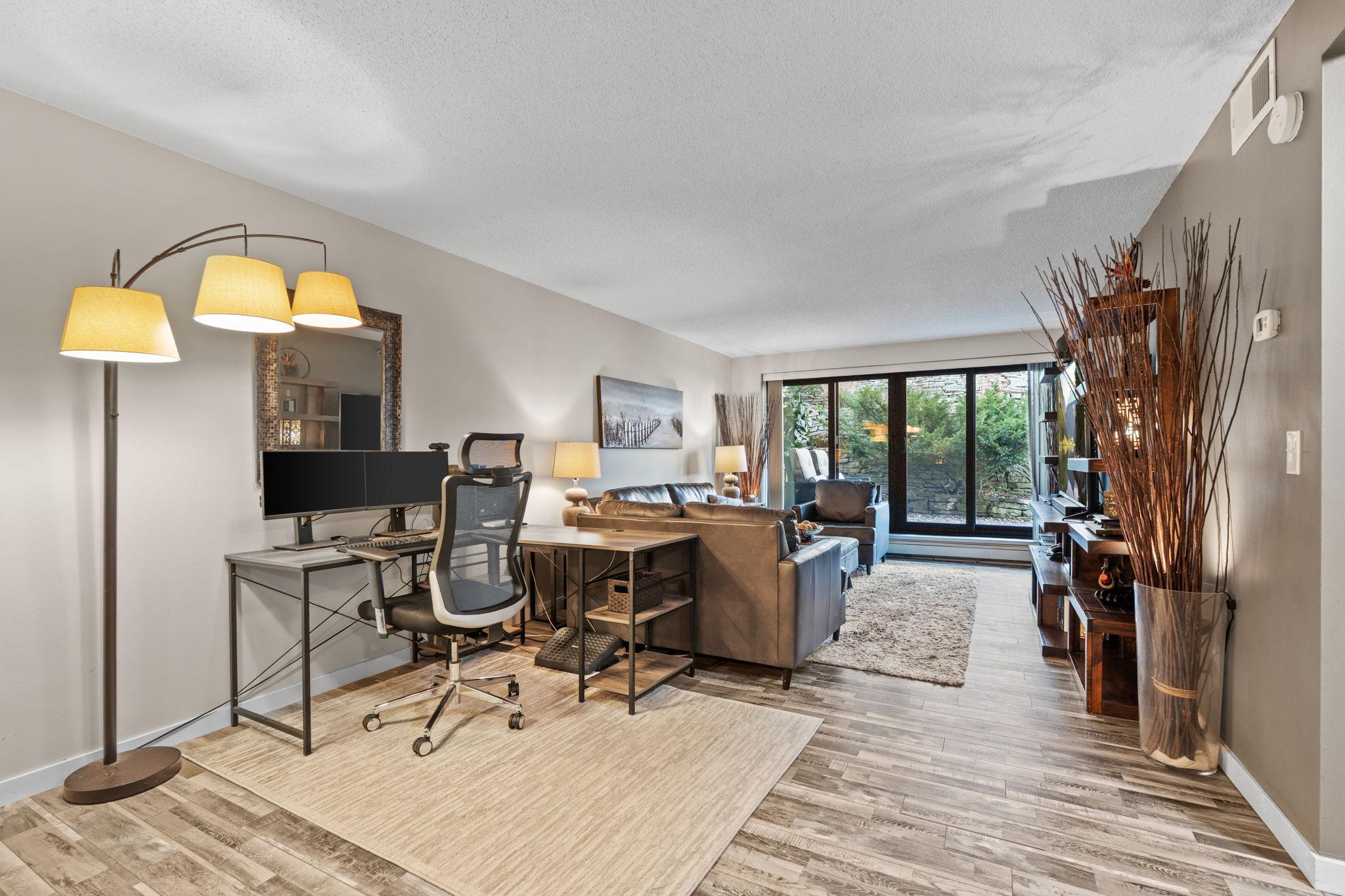 View of Residential at 52 Groveland Terrace #108, Minneapolis MN 55403, Minneapolis (11 of 27) - Mike Wilen | Minnesota Team Real Estate