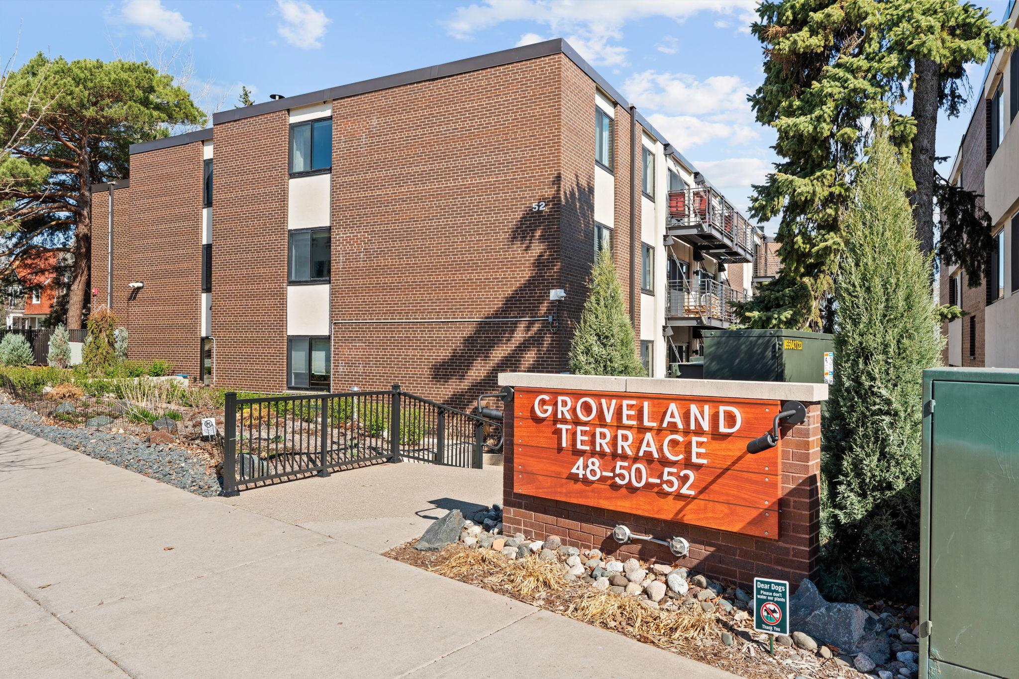 View of Residential at 52 Groveland Terrace #108, Minneapolis MN 55403, Minneapolis (25 of 27) - Mike Wilen | Minnesota Team Real Estate