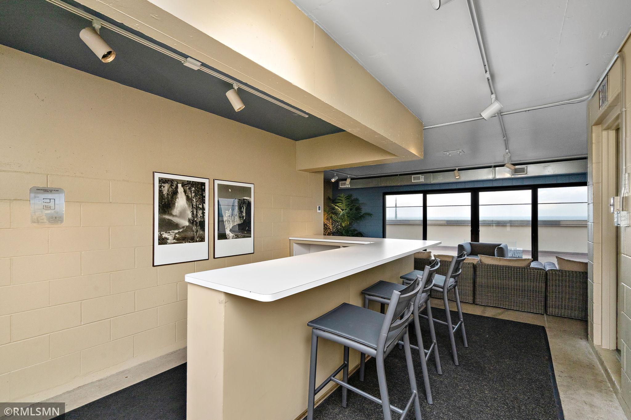 View of Residential at 410 Groveland Avenue #1906, Minneapolis MN 55403, Minneapolis (25 of 50) - Mike Wilen | Minnesota Team Real Estate