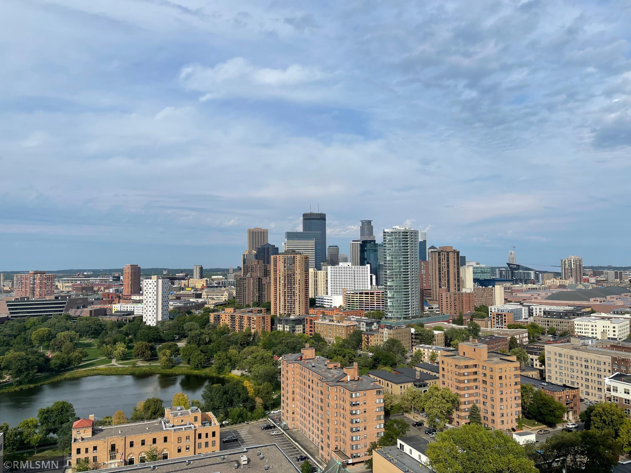 View of Residential at 410 Groveland Avenue #1906, Minneapolis MN 55403, Minneapolis (40 of 50) - Mike Wilen | Minnesota Team Real Estate