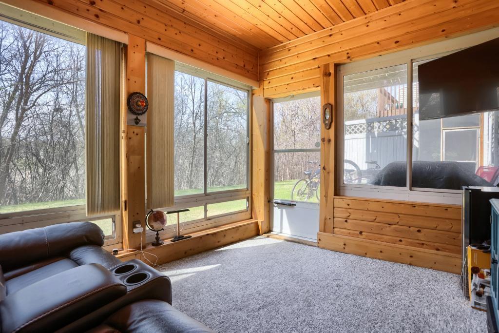 View of Residential at 6303 Cavell Court, Brooklyn Park MN 55428, Brooklyn Park (18 of 21) - Mike Wilen | Minnesota Team Real Estate