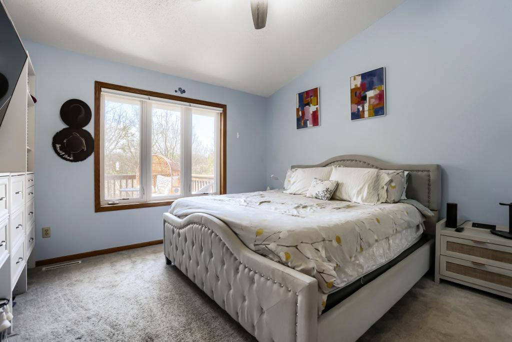 View of Residential at 6303 Cavell Court, Brooklyn Park MN 55428, Brooklyn Park (10 of 21) - Mike Wilen | Minnesota Team Real Estate