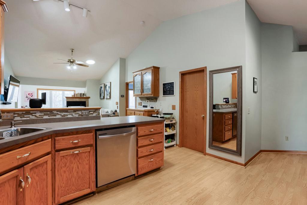 View of Residential at 6303 Cavell Court, Brooklyn Park MN 55428, Brooklyn Park (5 of 21) - Mike Wilen | Minnesota Team Real Estate