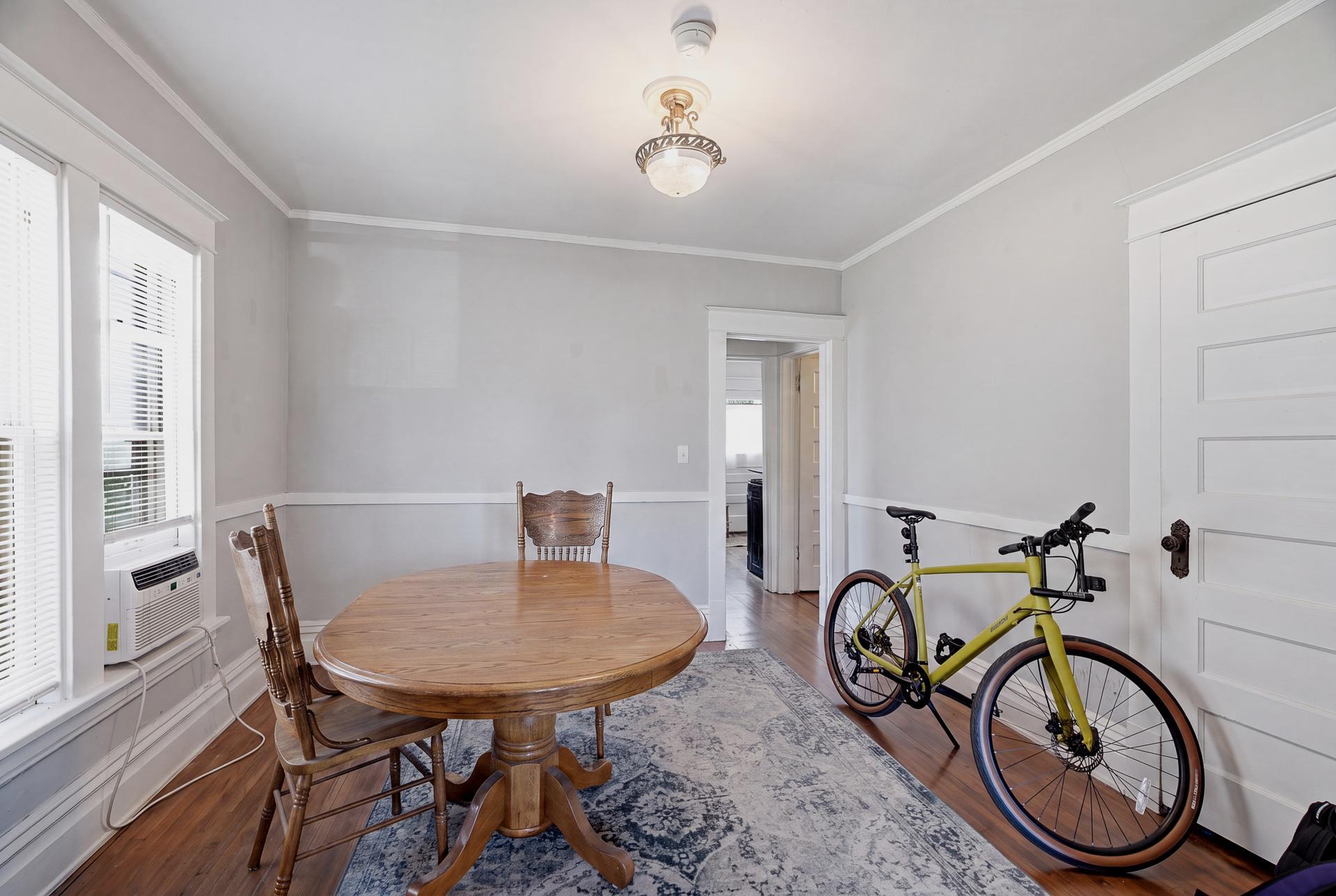 View of Residential Income at 2641 Lyndale Avenue, Minneapolis MN 55408, Minneapolis (25 of 28) - Mike Wilen | Minnesota Team Real Estate