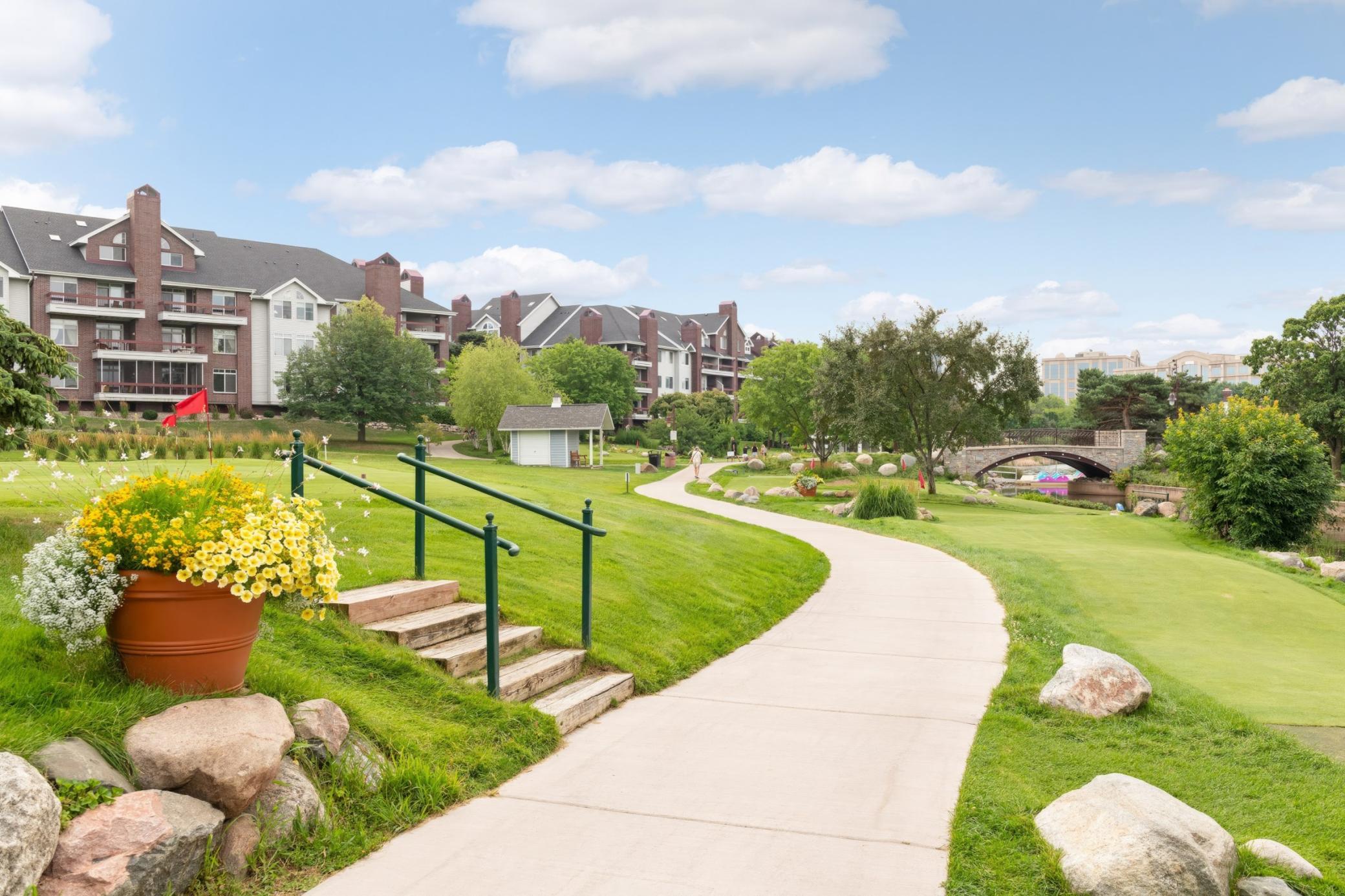 View of Residential at 4120 Parklawn Avenue #222, Edina MN 55435, Edina (39 of 57) - Mike Wilen | Minnesota Team Real Estate