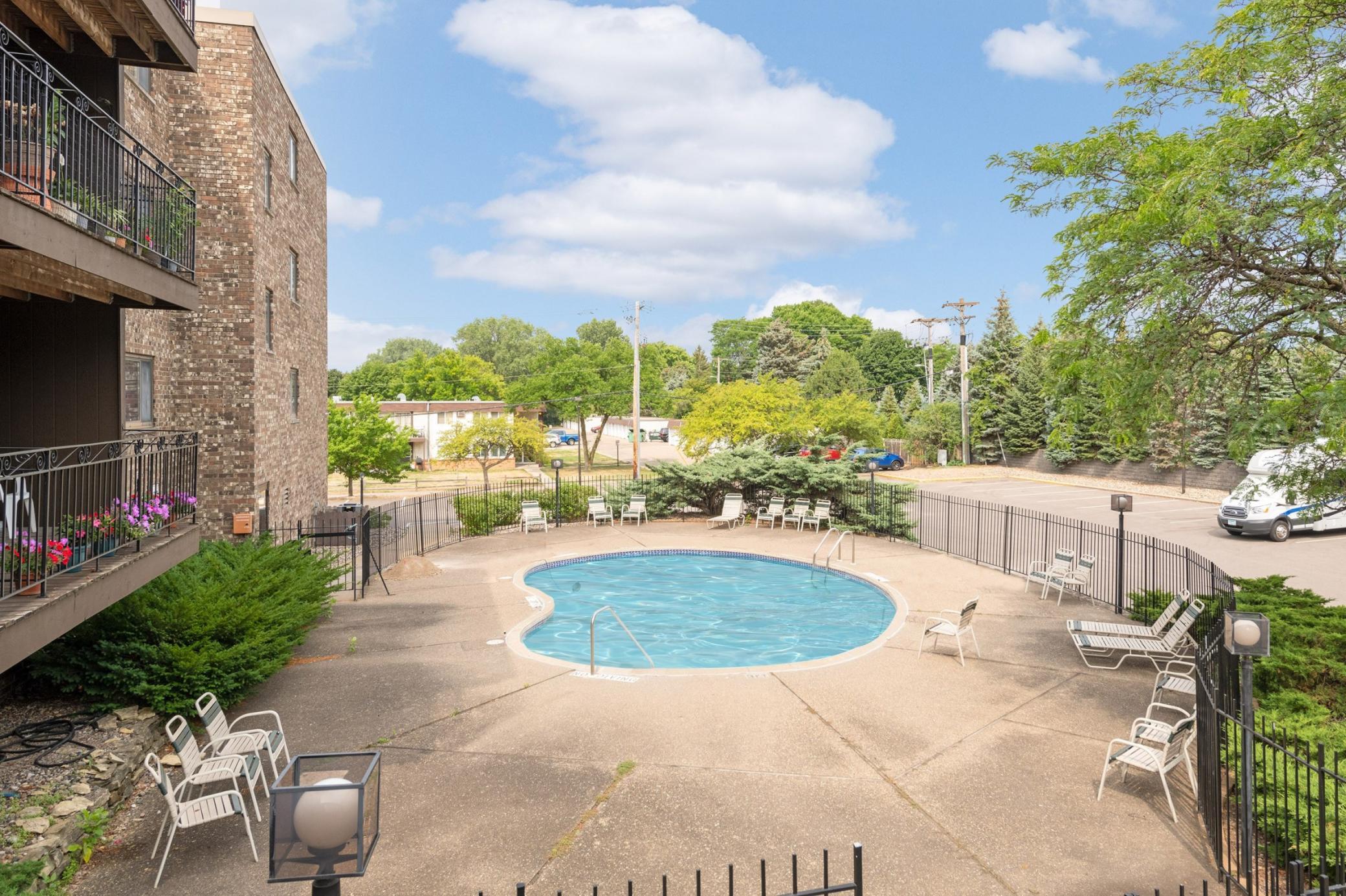 View of Residential at 4120 Parklawn Avenue #222, Edina MN 55435, Edina (31 of 57) - Mike Wilen | Minnesota Team Real Estate