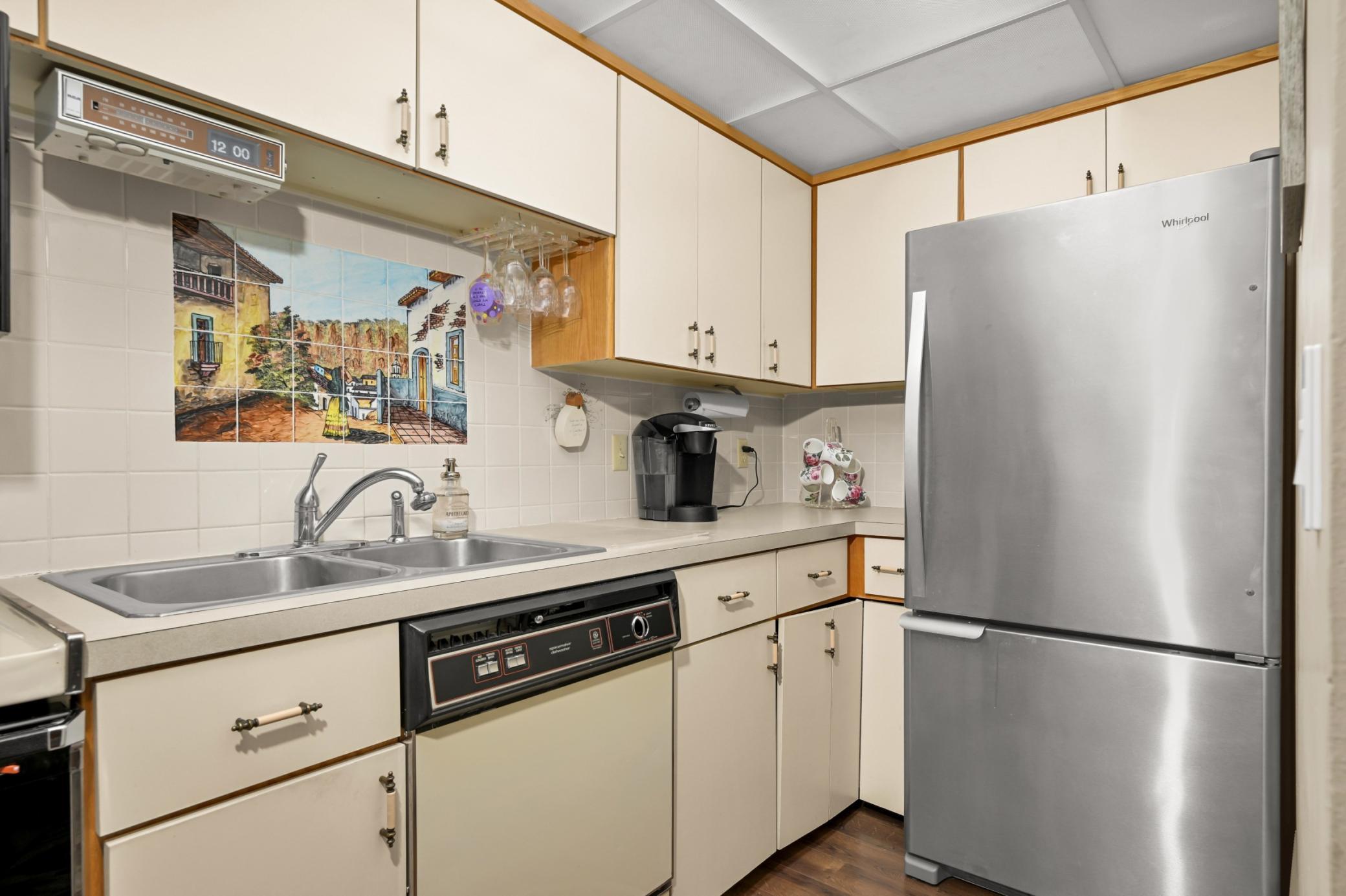 View of Residential at 4120 Parklawn Avenue #222, Edina MN 55435, Edina (13 of 57) - Mike Wilen | Minnesota Team Real Estate