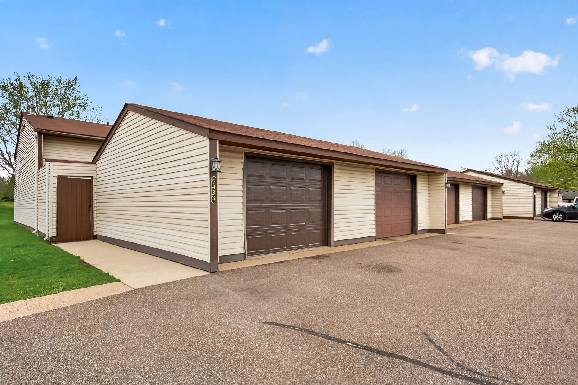View of Residential at 7433 142nd Street Court, Apple Valley MN 55124, Apple Valley (18 of 20) - Mike Wilen | Minnesota Team Real Estate
