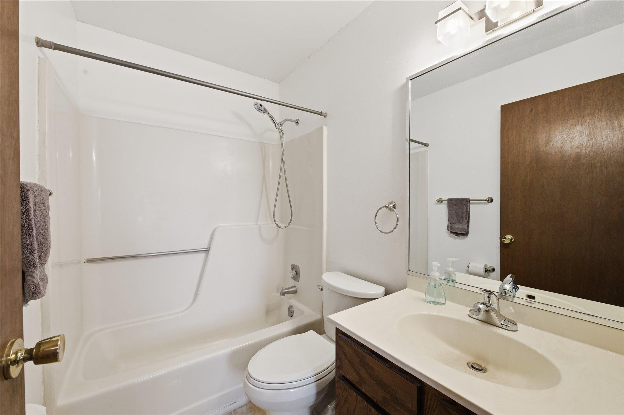 View of Residential at 1260 Virginia Street, Saint Paul MN 55117, Saint Paul (18 of 26) - Mike Wilen | Minnesota Team Real Estate