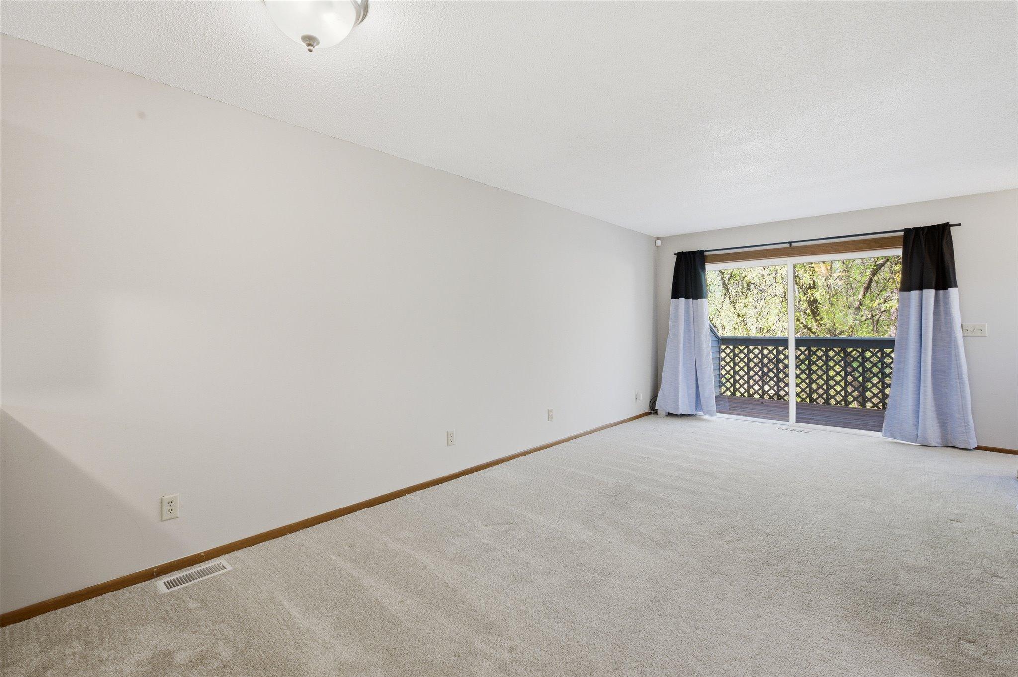 View of Residential at 1260 Virginia Street, Saint Paul MN 55117, Saint Paul (10 of 26) - Mike Wilen | Minnesota Team Real Estate