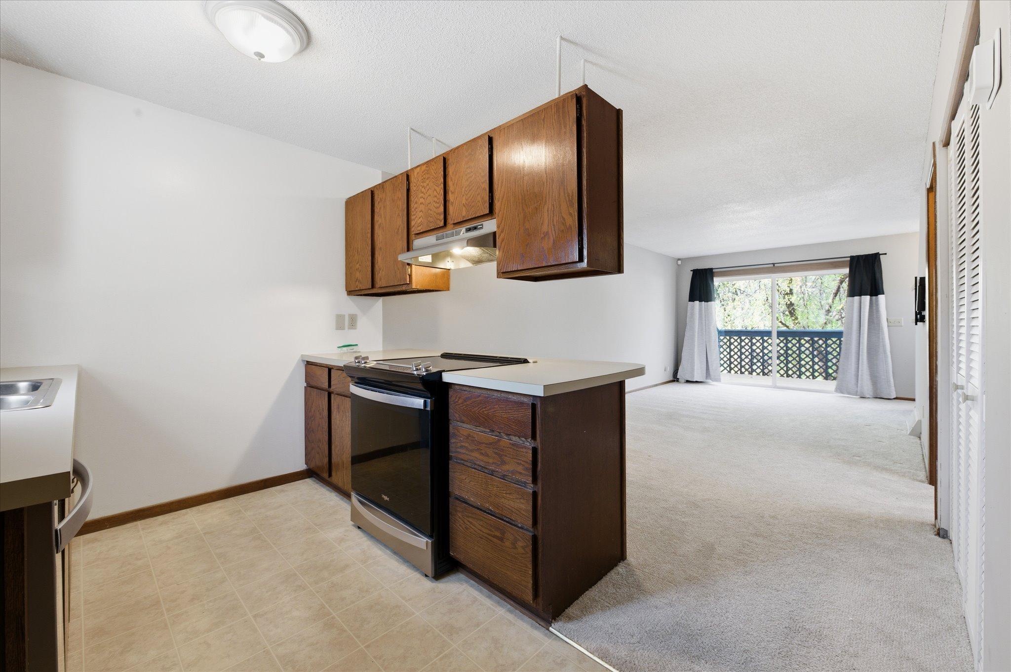 View of Residential at 1260 Virginia Street, Saint Paul MN 55117, Saint Paul (9 of 26) - Mike Wilen | Minnesota Team Real Estate
