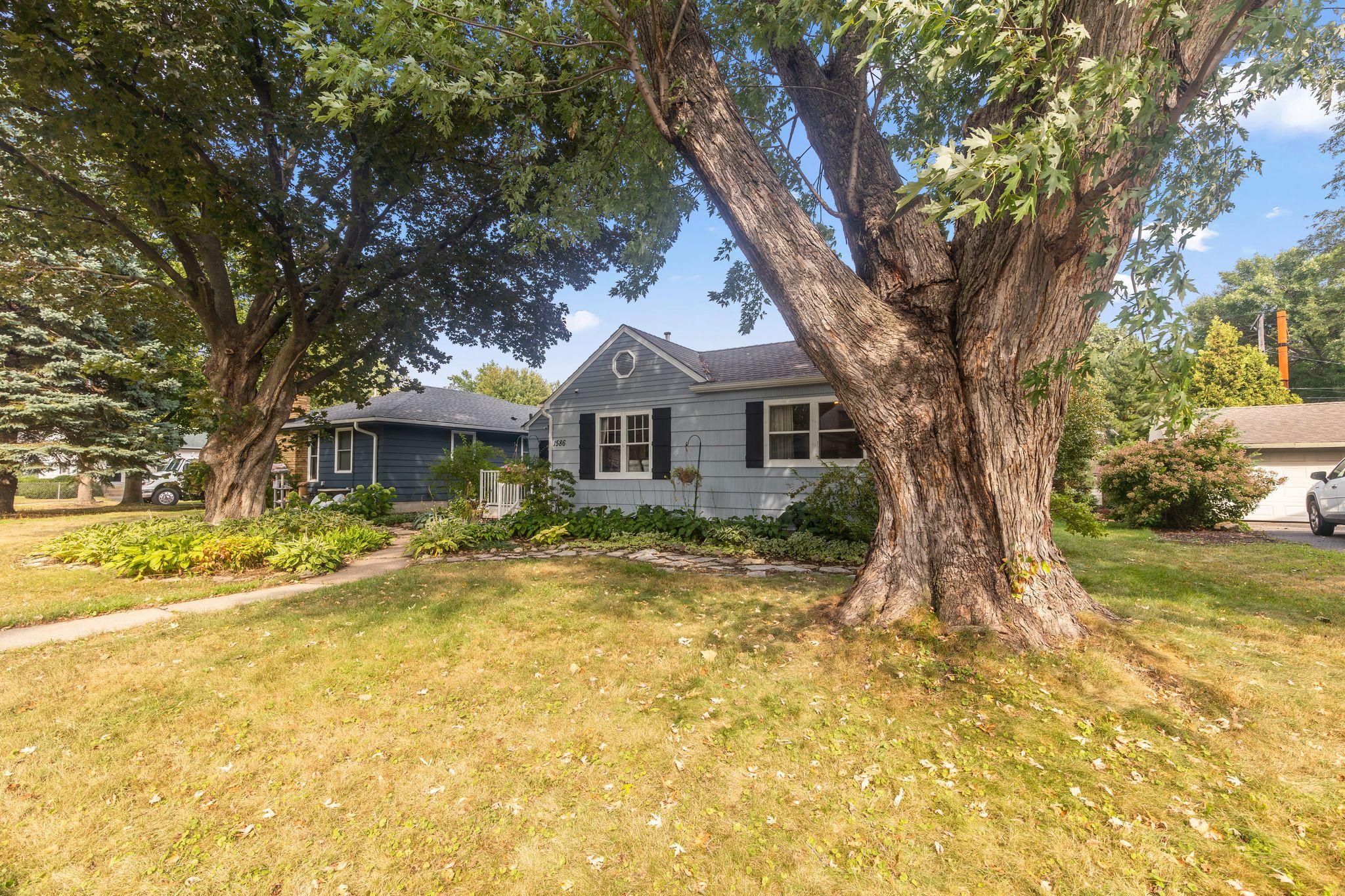 View of Residential at 1586 Grotto Street, Saint Paul MN 55117, Saint Paul (2 of 36) - Mike Wilen | Minnesota Team Real Estate