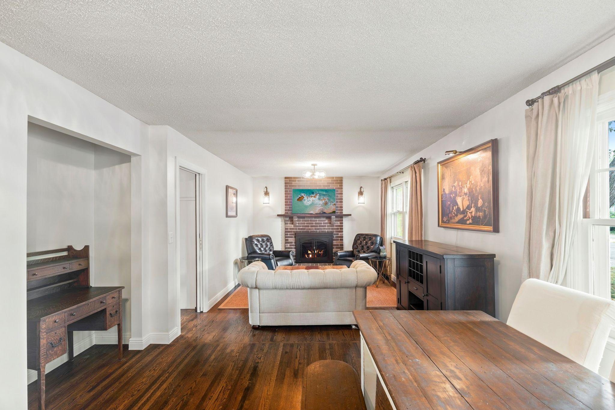 View of Residential at 1586 Grotto Street, Saint Paul MN 55117, Saint Paul (10 of 36) - Mike Wilen | Minnesota Team Real Estate