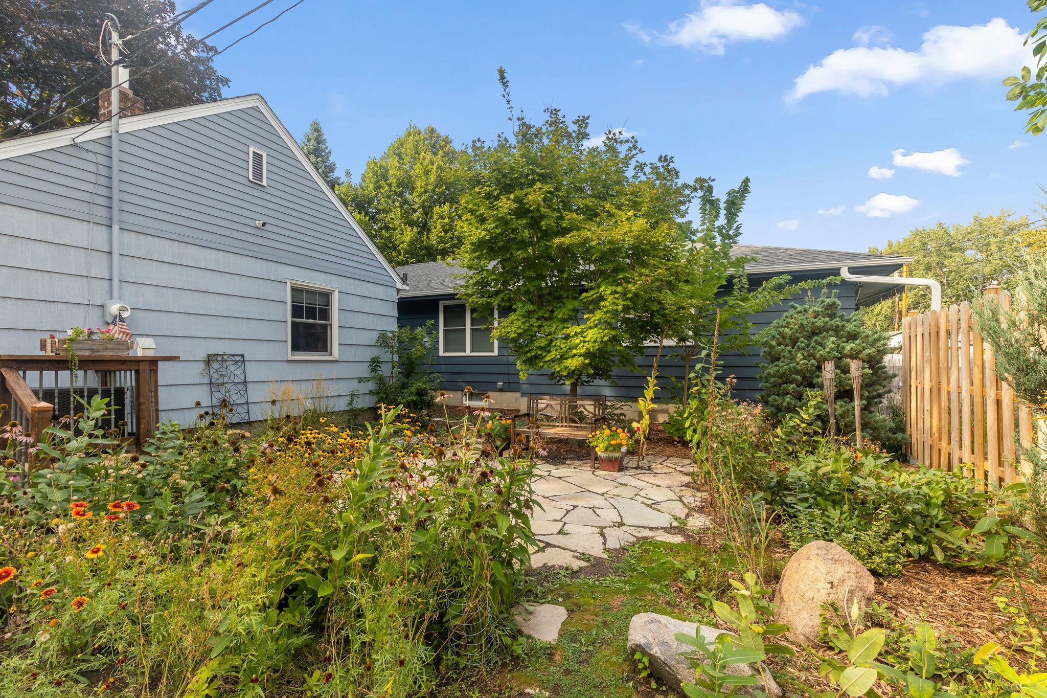 View of Residential at 1586 Grotto Street, Saint Paul MN 55117, Saint Paul (44 of 62) - Mike Wilen | Minnesota Team Real Estate
