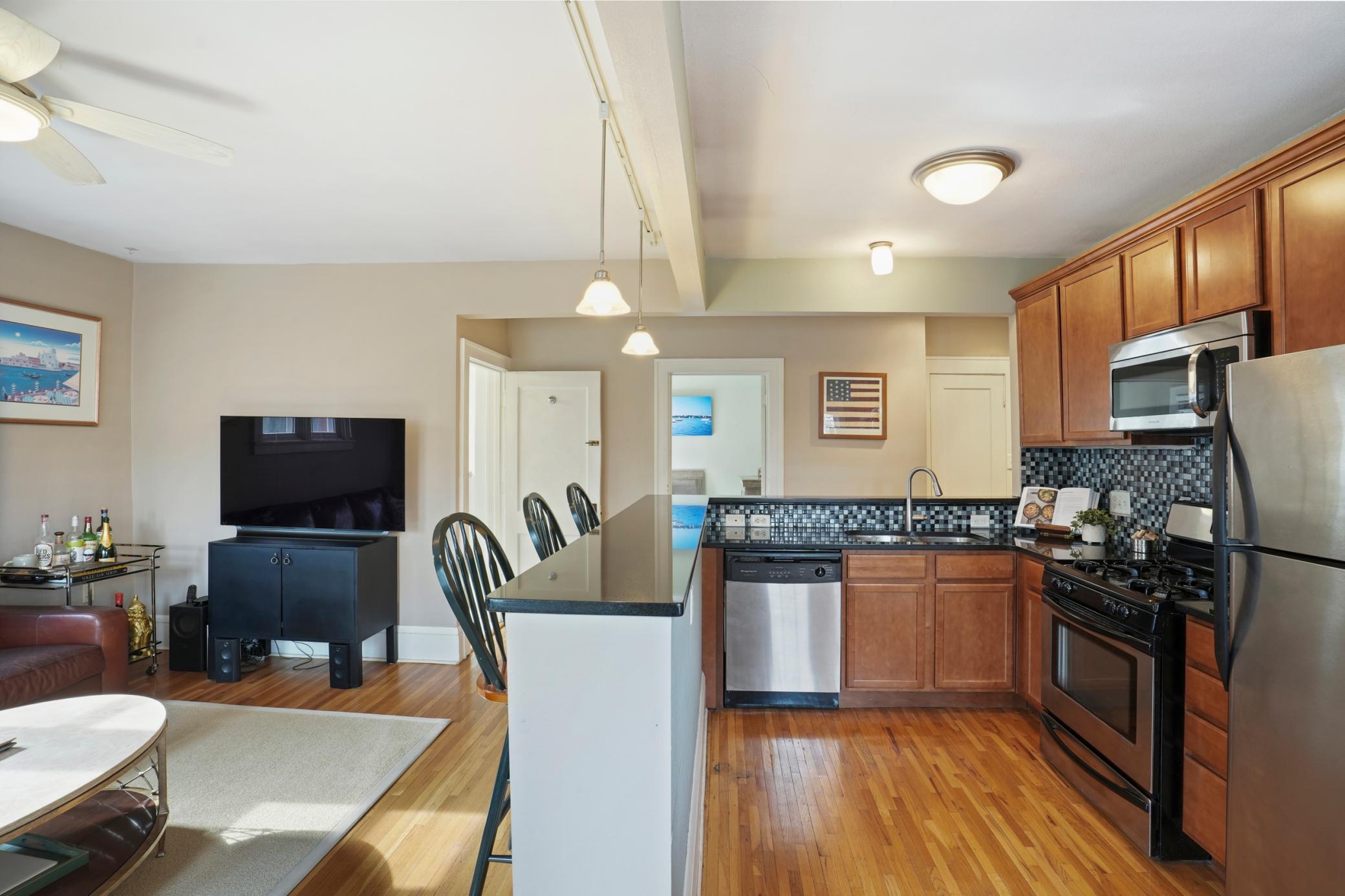 View of Residential at 3520 Emerson Avenue #202, Minneapolis MN 55408, Minneapolis (9 of 26) - Mike Wilen | Minnesota Team Real Estate