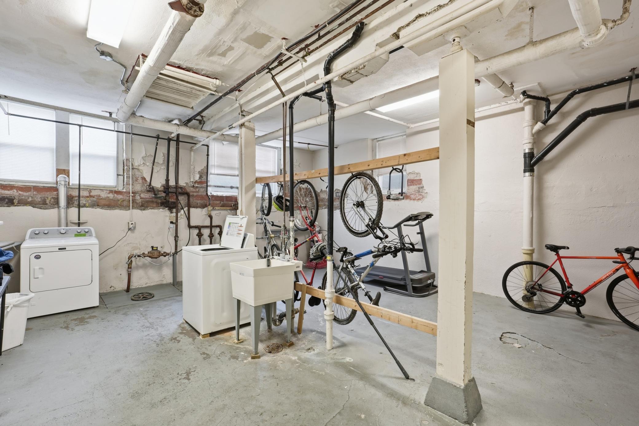 View of Residential at 3520 Emerson Avenue #202, Minneapolis MN 55408, Minneapolis (20 of 26) - Mike Wilen | Minnesota Team Real Estate