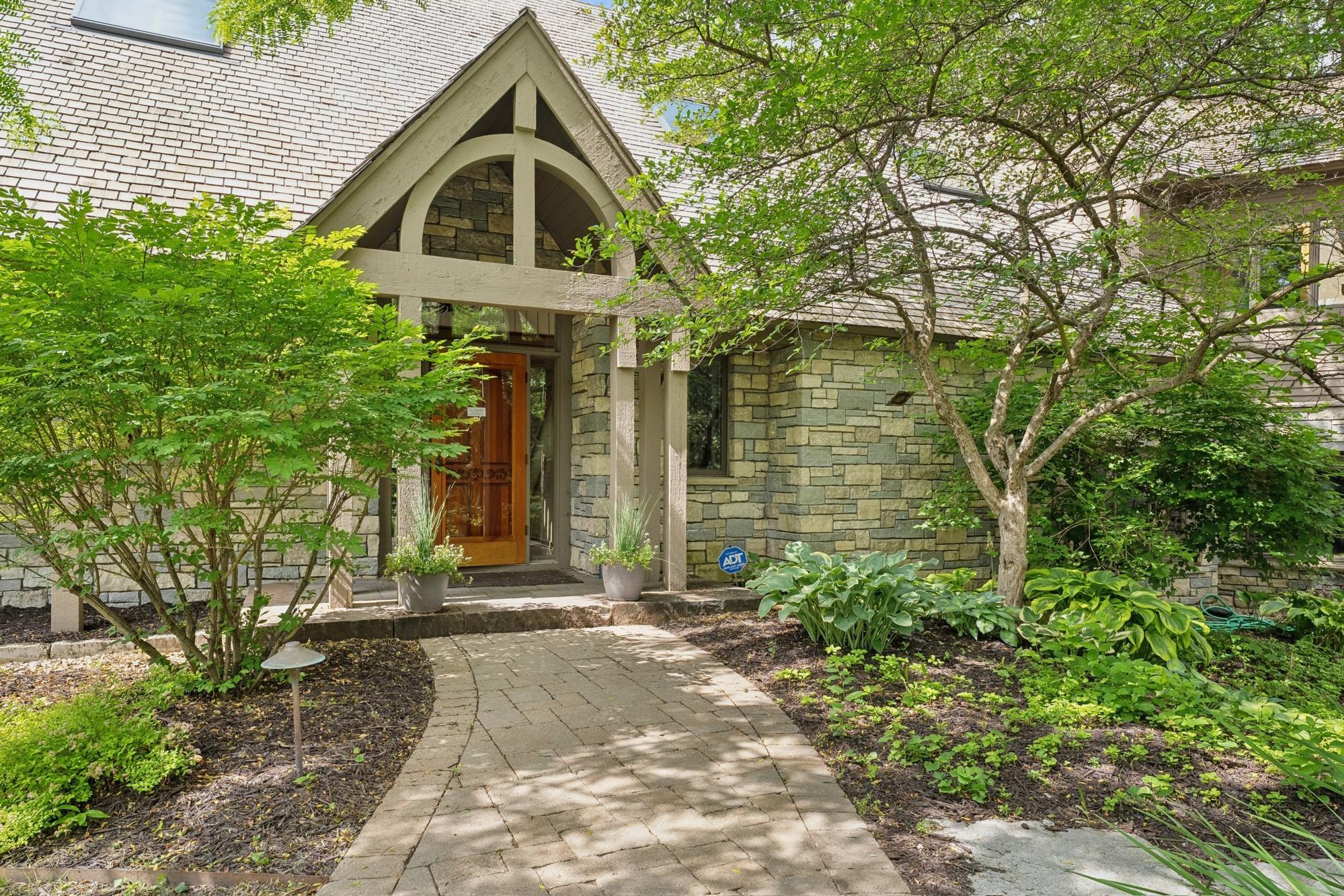 View of Residential at 10420 Bluff Circle, Chaska MN 55318, Chaska (24 of 30) - Mike Wilen | Minnesota Team Real Estate