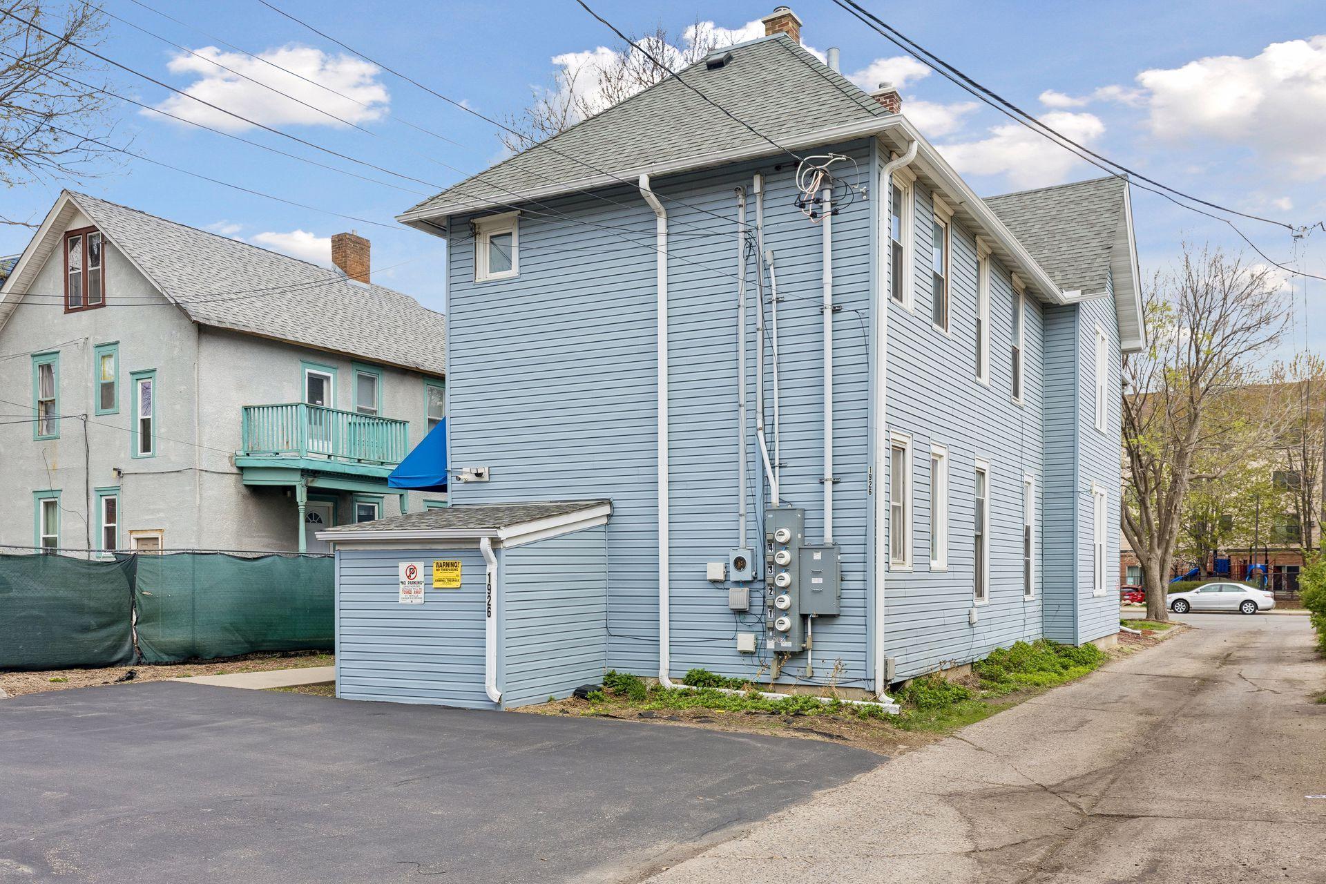 View of Residential Income at 1926 15th Avenue, Minneapolis MN 55404, Minneapolis (34 of 40) - Mike Wilen | Minnesota Team Real Estate