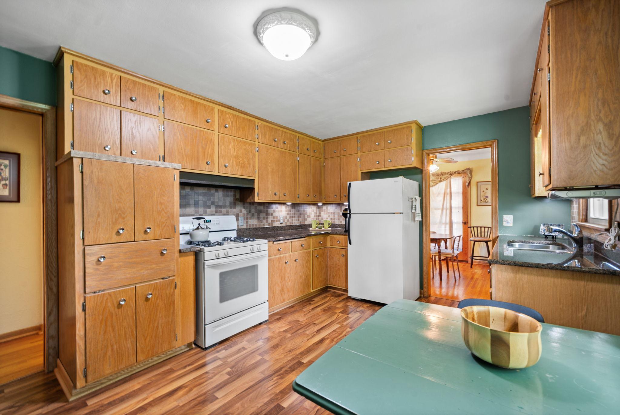 View of Residential at 545 Miriam Street, Mendota Heights MN 55118, Mendota Heights (12 of 47) - Mike Wilen | Minnesota Team Real Estate