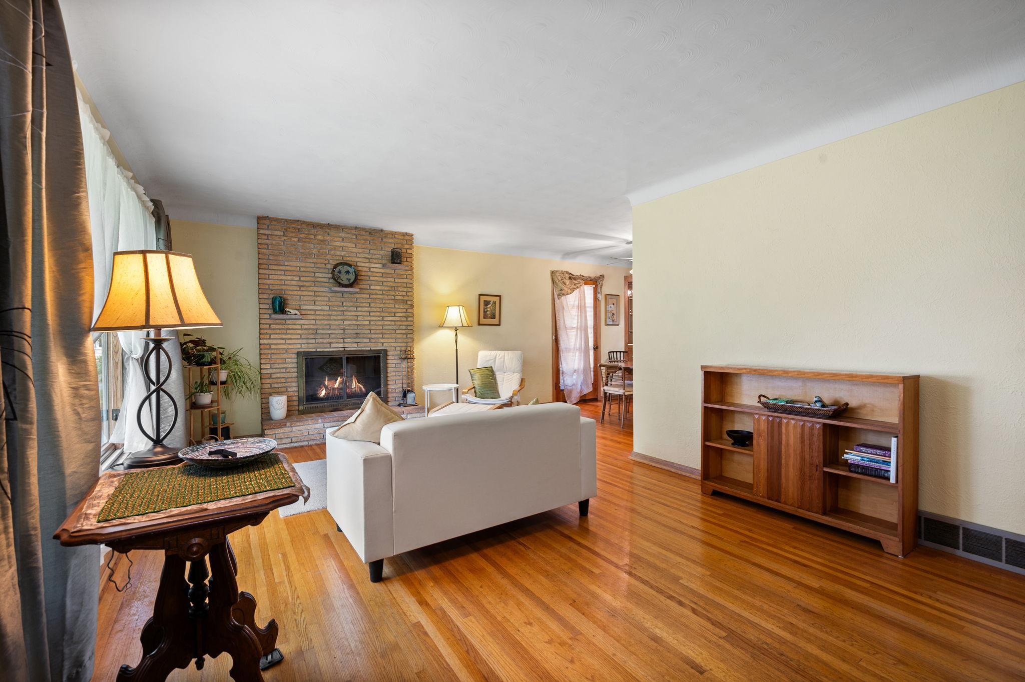 View of Residential at 545 Miriam Street, Mendota Heights MN 55118, Mendota Heights (8 of 47) - Mike Wilen | Minnesota Team Real Estate