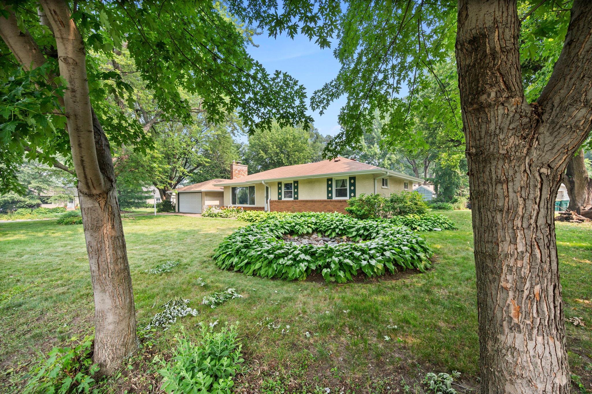 View of Residential at 545 Miriam Street, Mendota Heights MN 55118, Mendota Heights (2 of 47) - Mike Wilen | Minnesota Team Real Estate